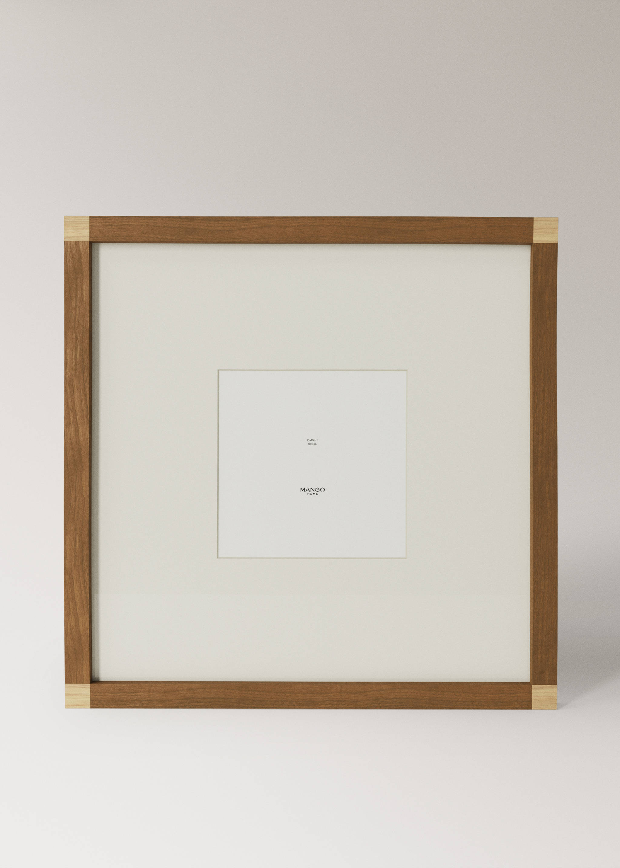 Large wooden photo frame with contrasting design - Article without model