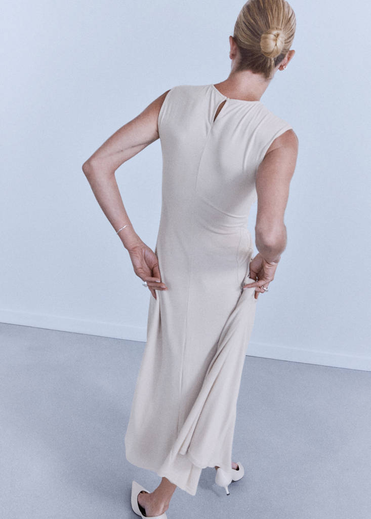 Fine-knit ruched dress — Sand
