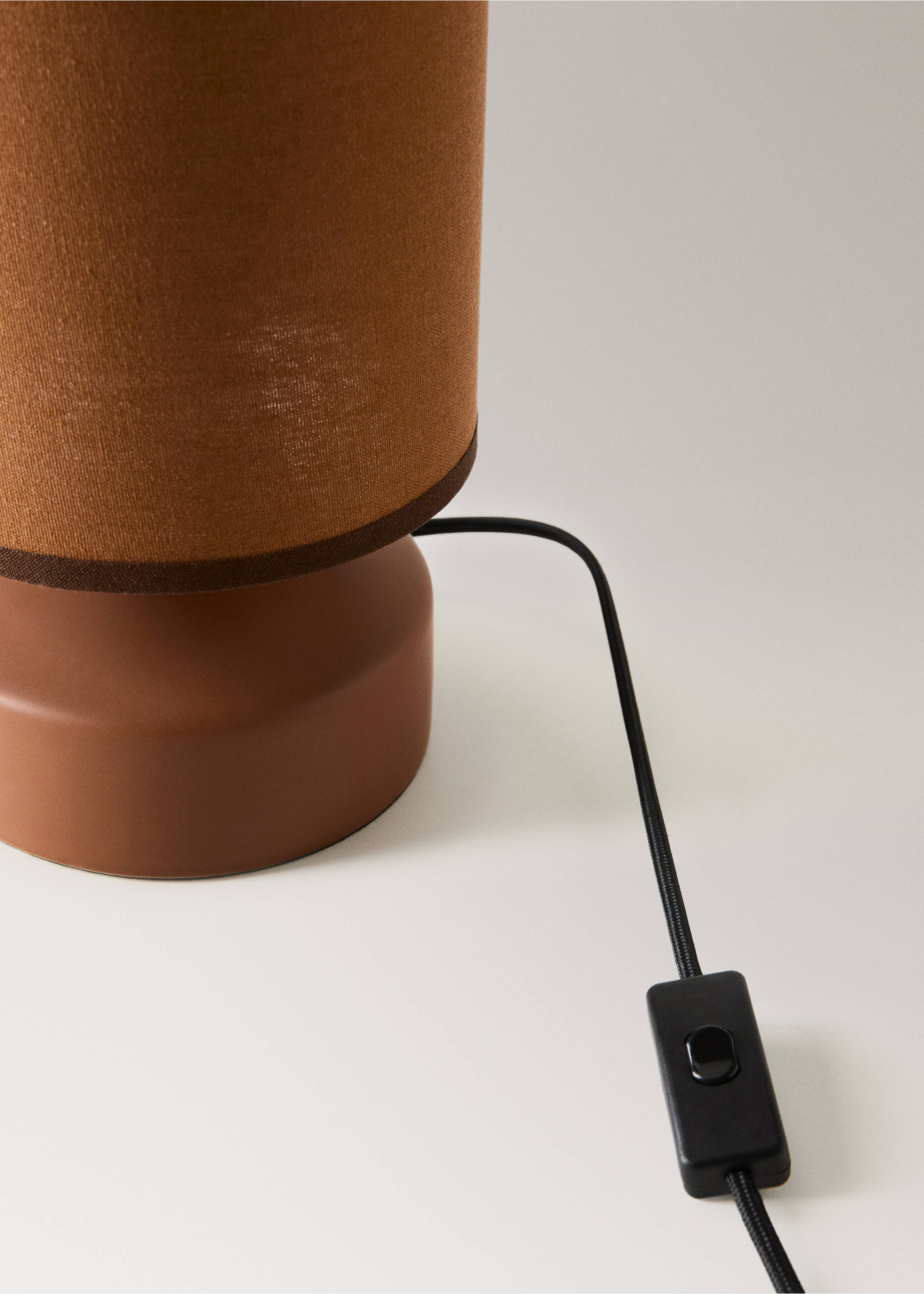 Lamp napacont - Details of the article 2, Brown. Ref: 37074090-00.