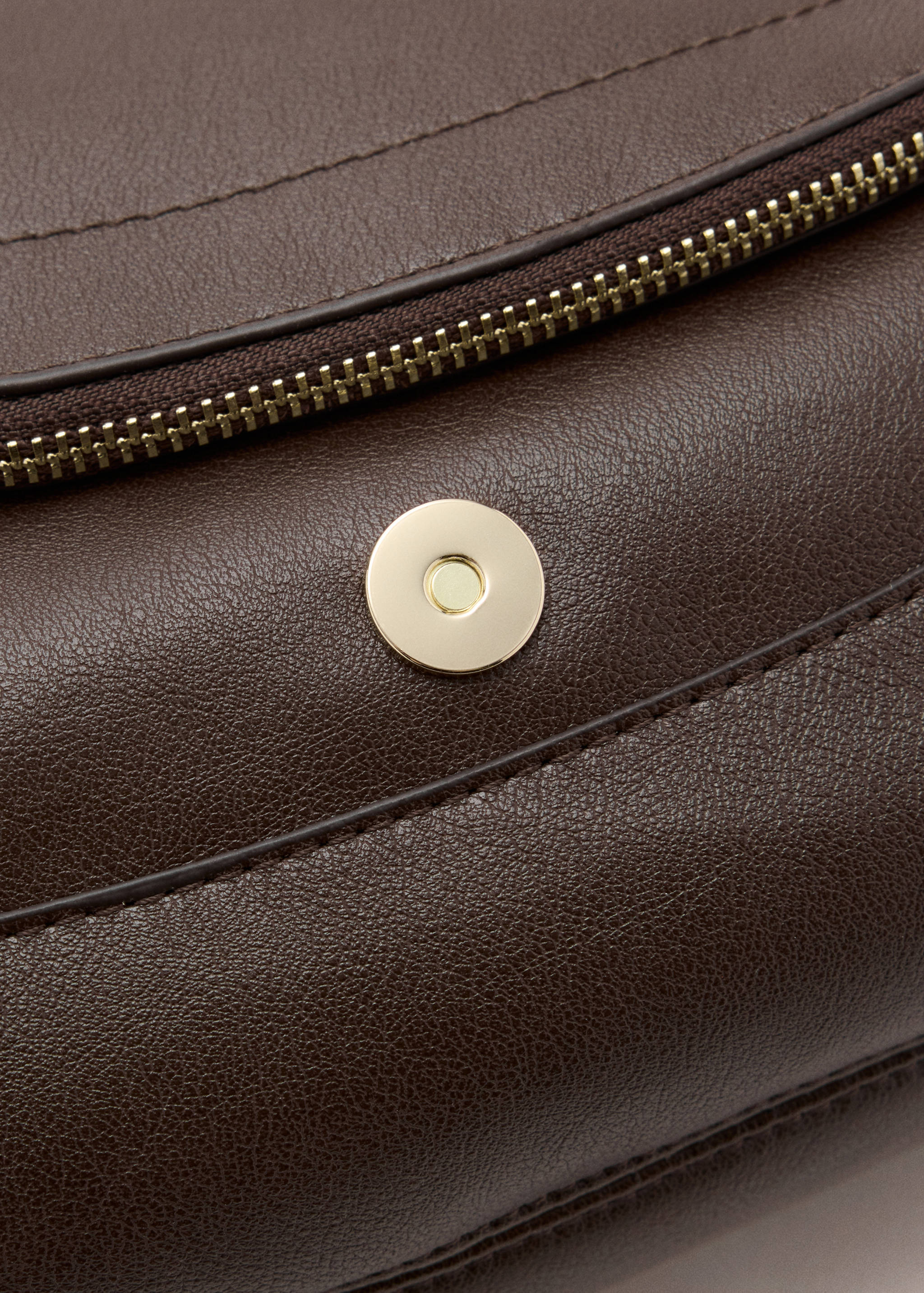 Oval shoulder bag - Details of the article 2