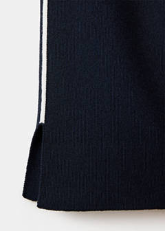 Contrast stripe capri knit trousers — Navy 6