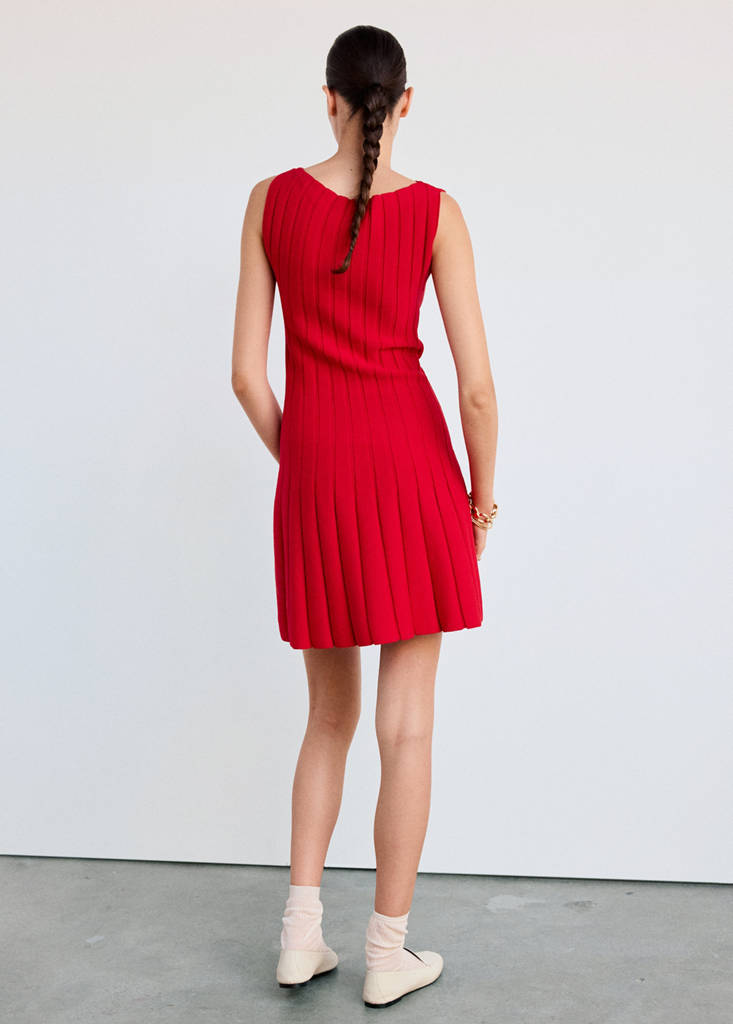 Ribbed knit dress — Red