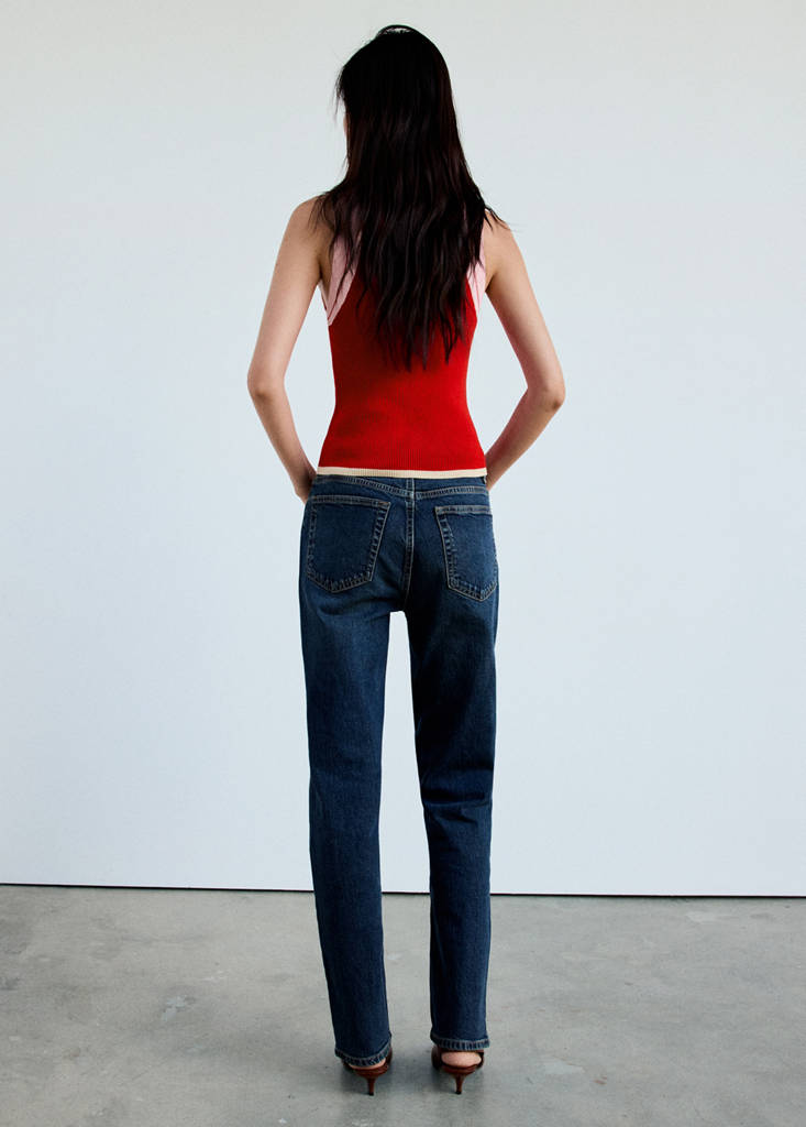 Ribbed top with contrasting trim — Red