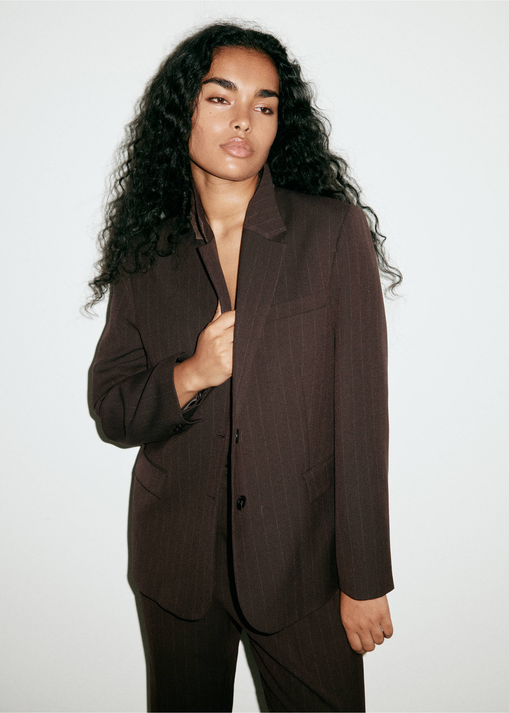 Blazer costume droit - Détail de l'article 5, Marron. Ref: 37074111-00.