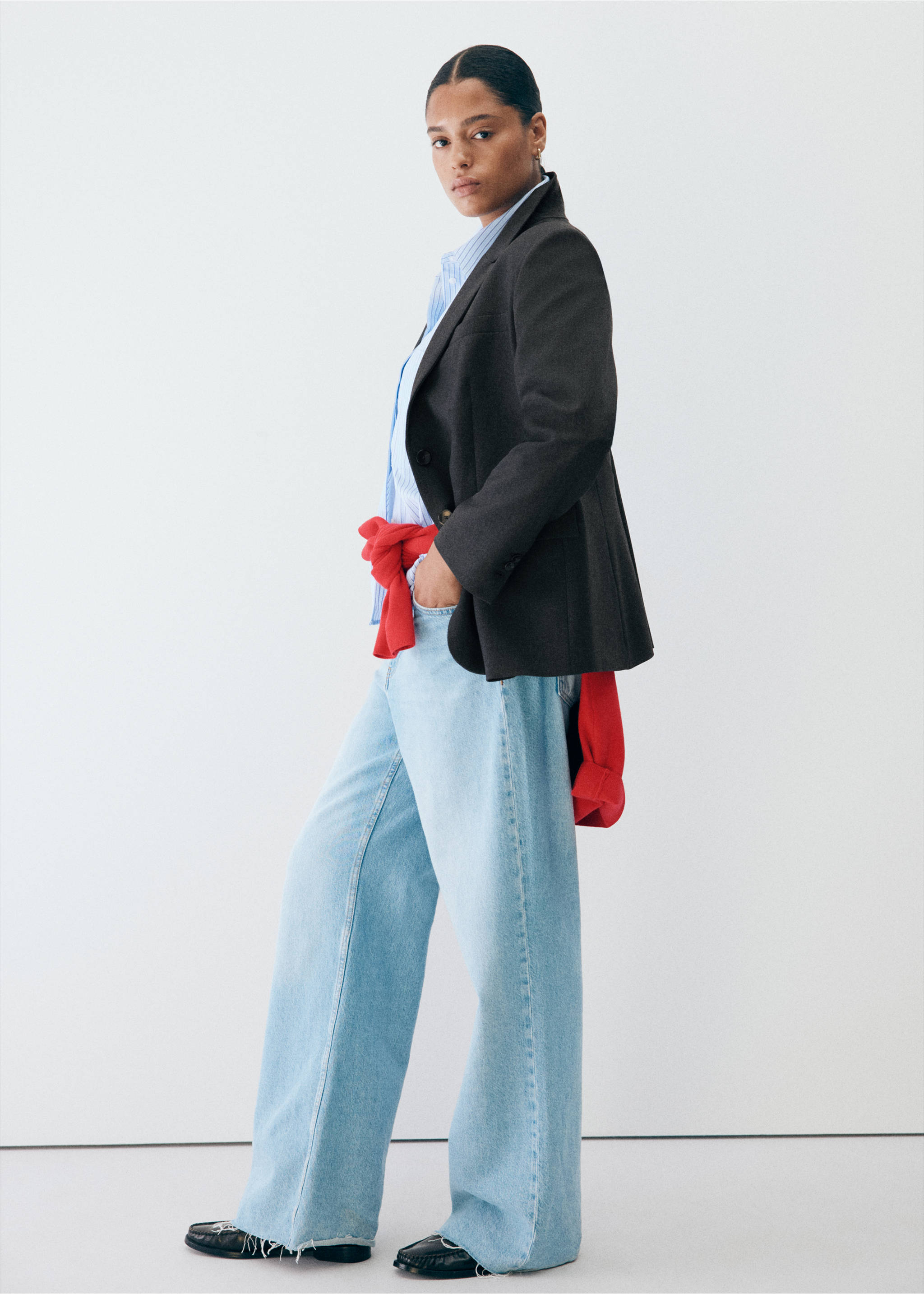 Straight-fit suit blazer - Details of the article 5, Grey. Ref: 37074111-00.