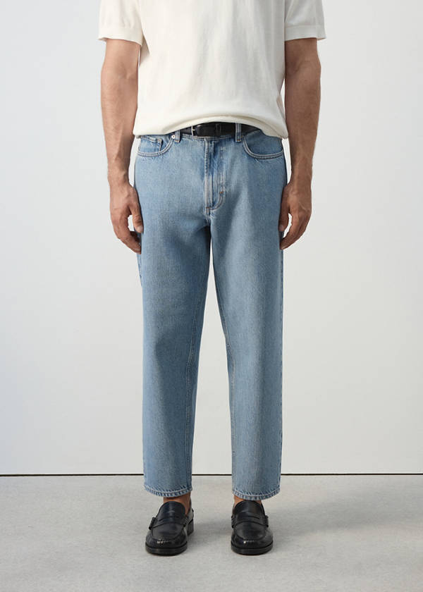 Sammy cropped carrot fit jeans — Light Blue