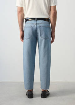 Sammy cropped carrot fit jeans — Light Blue 3