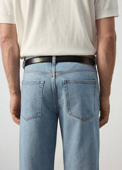 Sammy cropped carrot fit jeans — Light Blue 6
