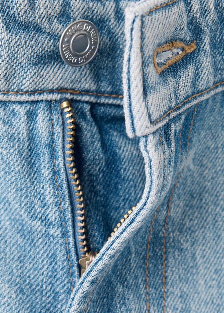 Sammy cropped carrot fit jeans — Light Blue