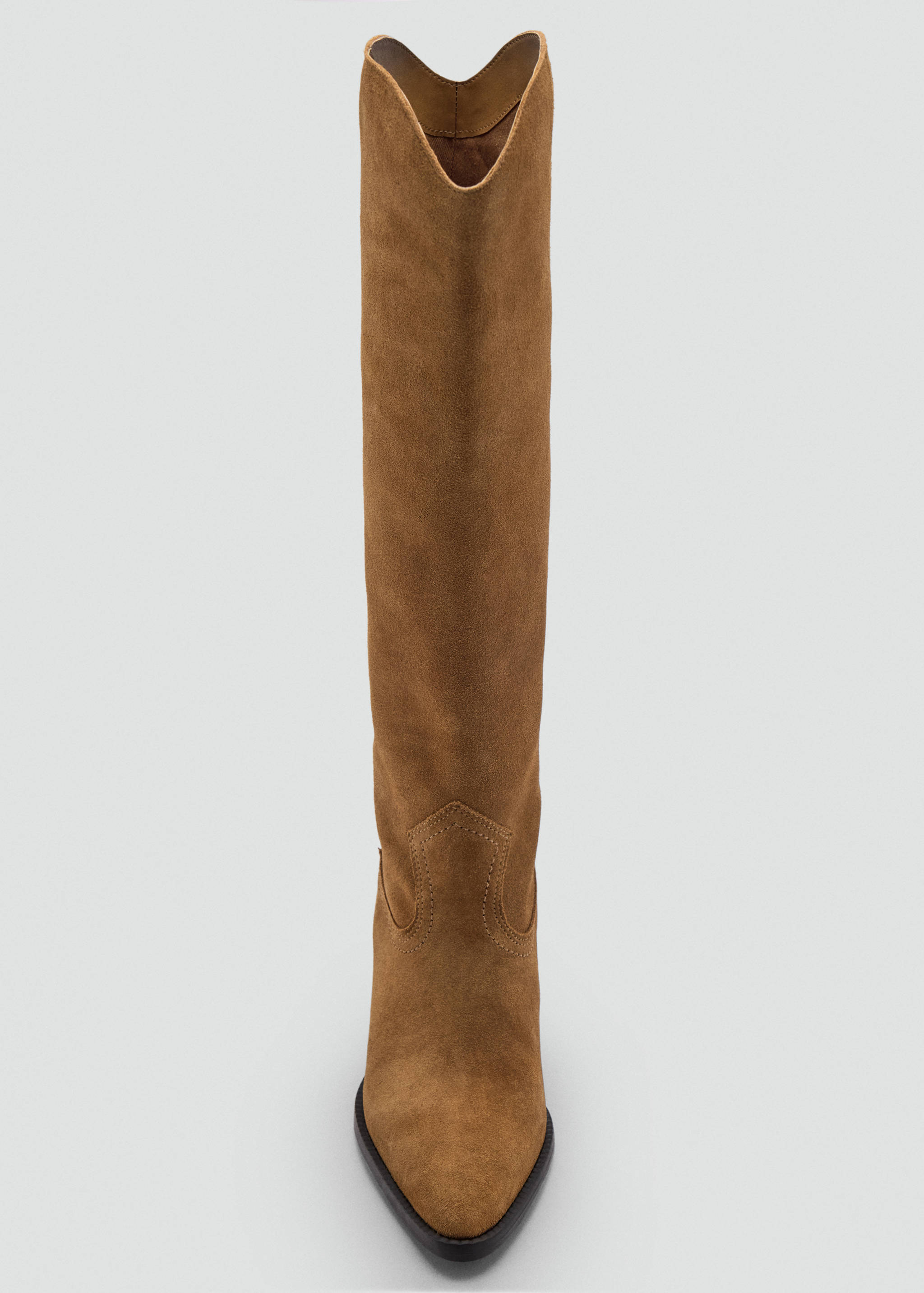 Suede boot with block heel - Details of the article 3