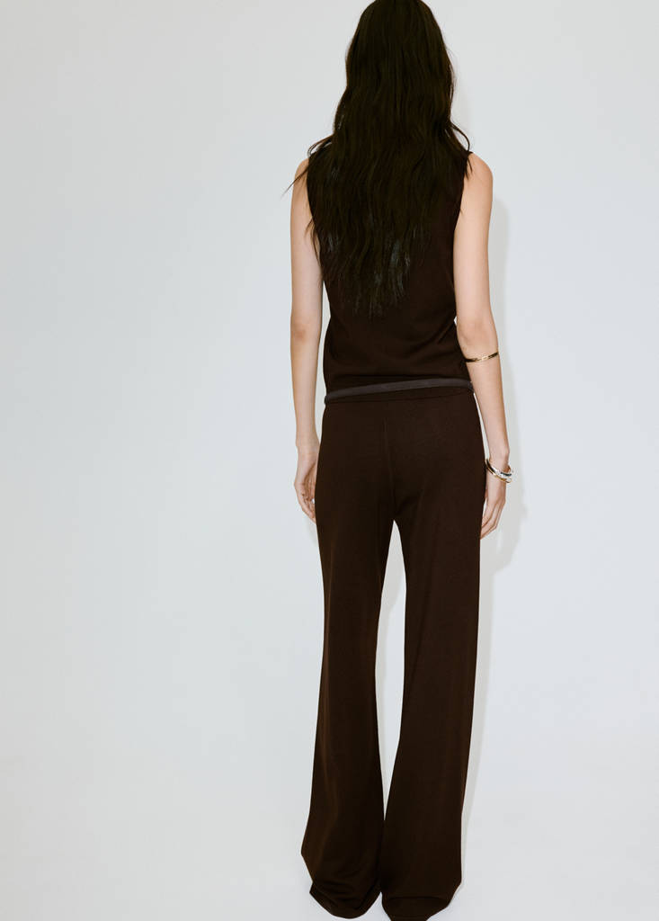 Fine-knit wide leg trousers — Chocolate