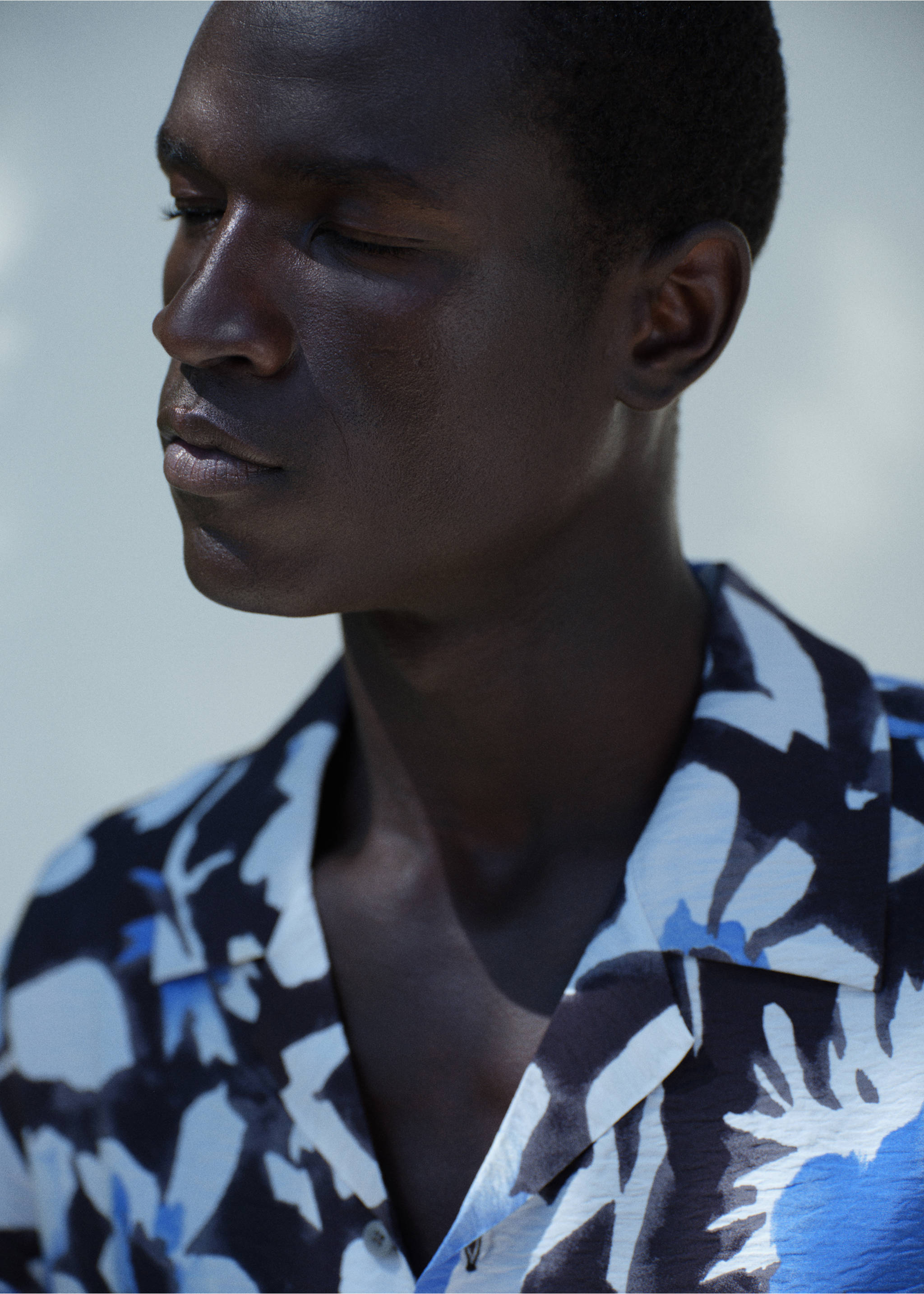 Printed bowling shirt - Details of the article 5, Black. Ref: 37074416-00.