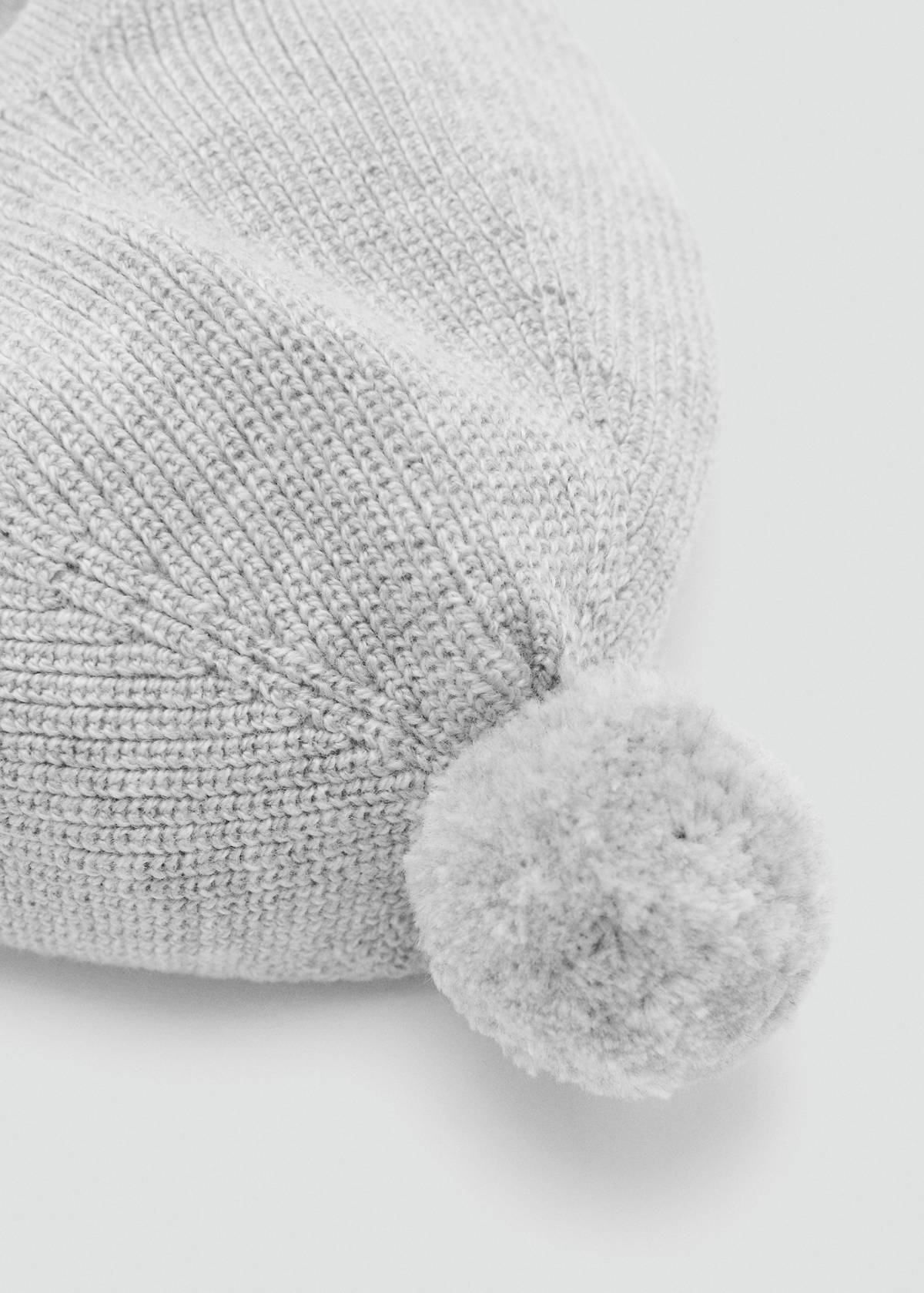 Pom pom cable-knit beanie — Medium Heather Grey