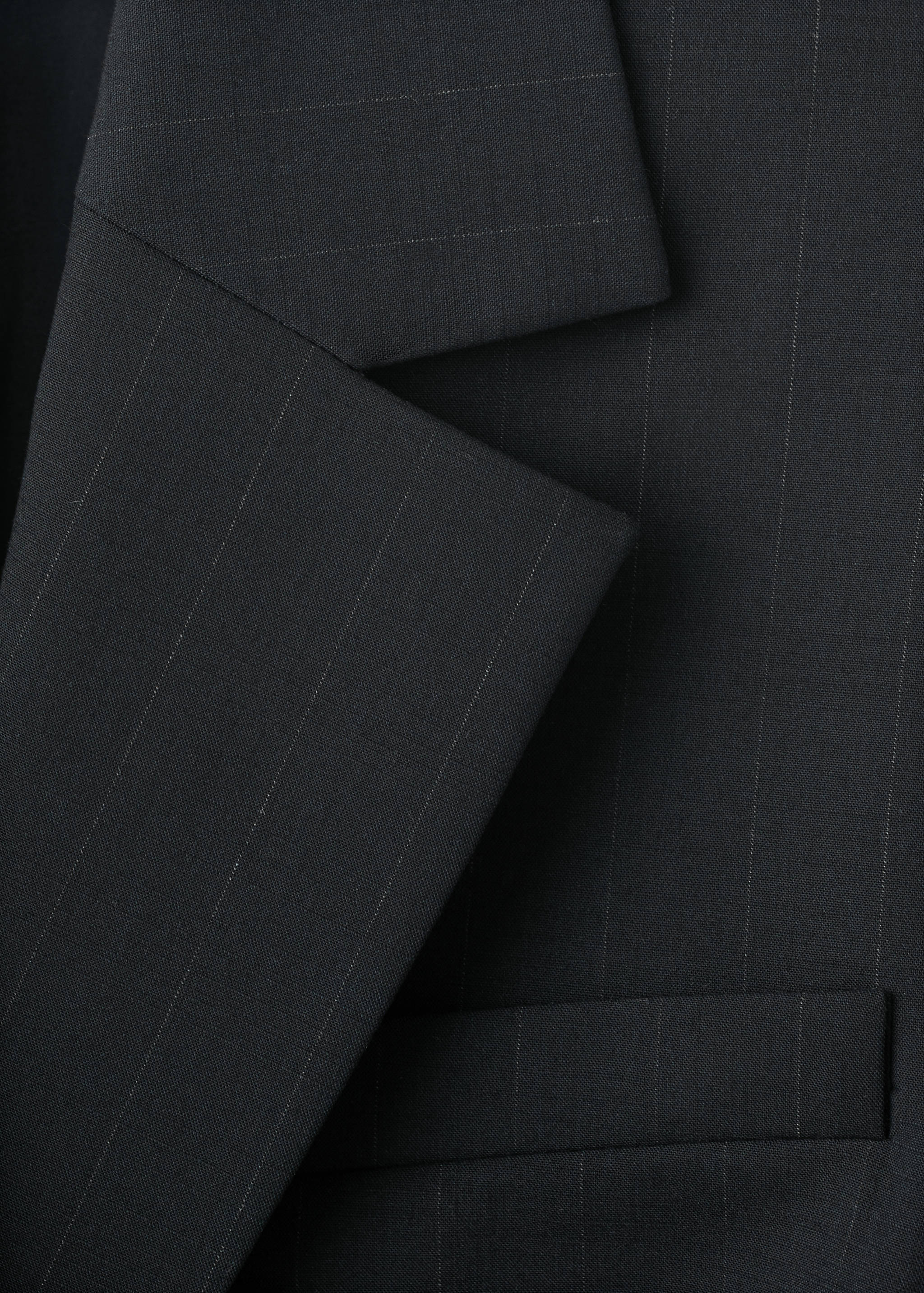 Pinstripe dress with lapel collar - Details of the article 8
