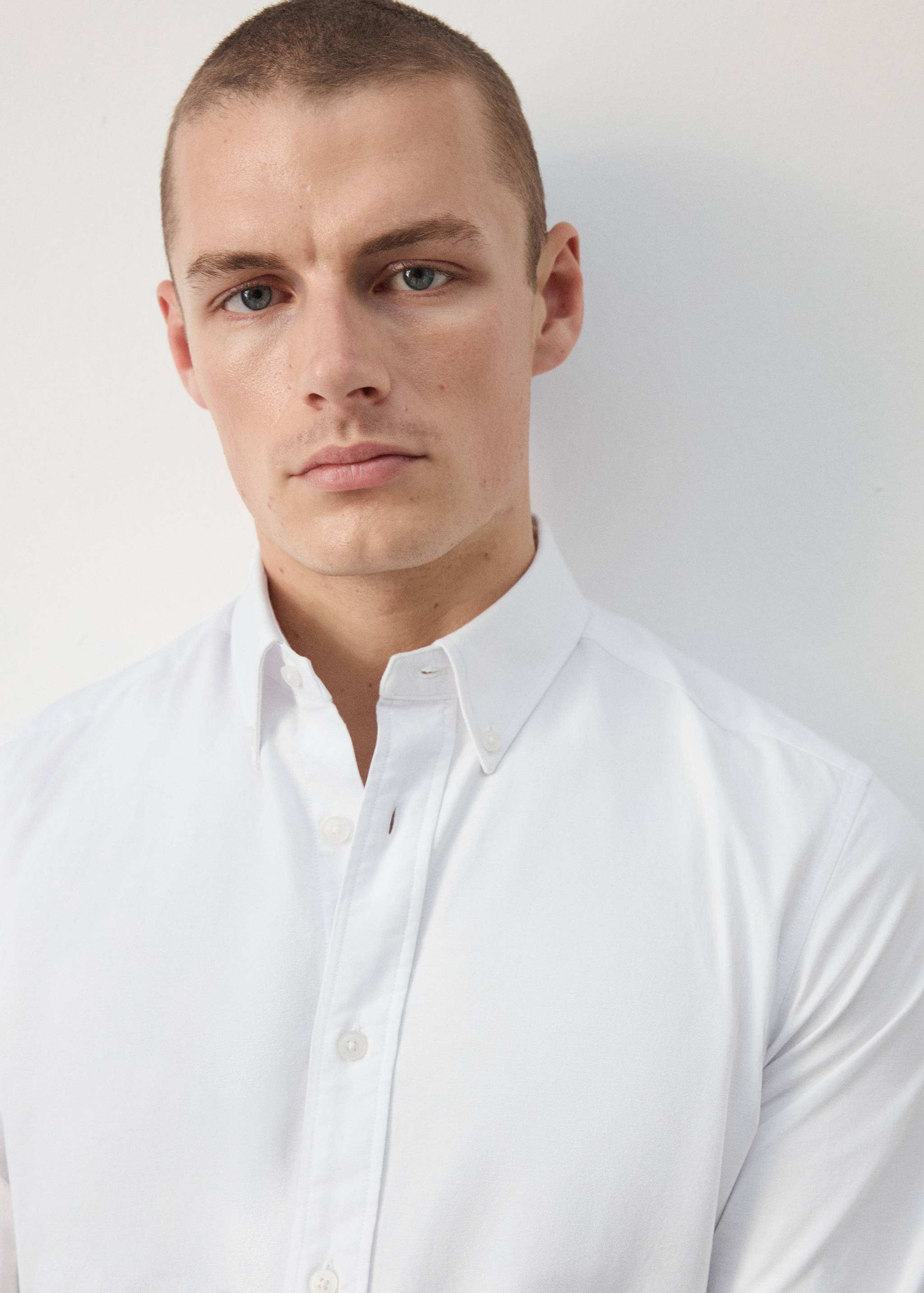 100% cotton Oxford shirt - Details of the article 1