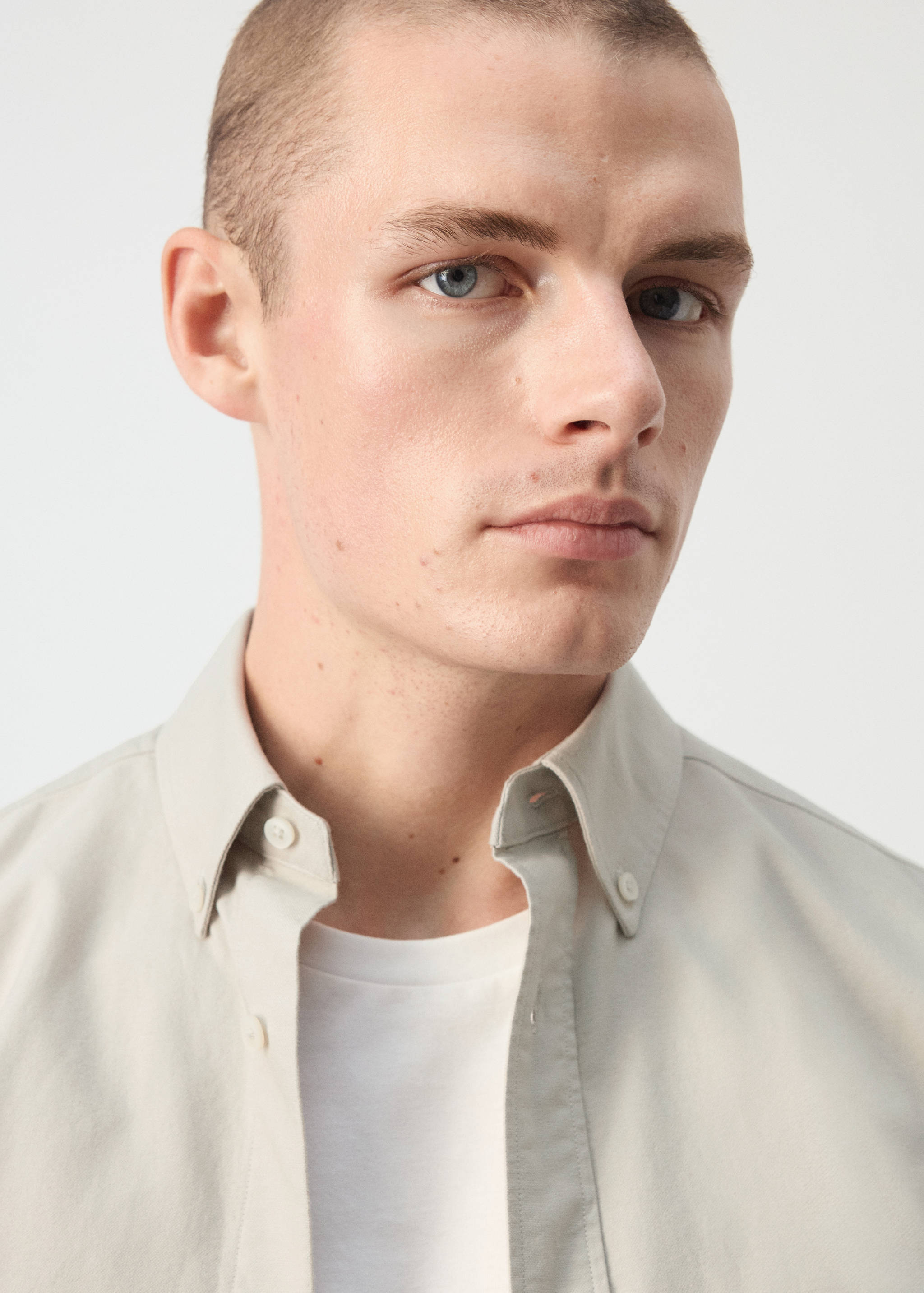 100% cotton Oxford shirt - Details of the article 1
