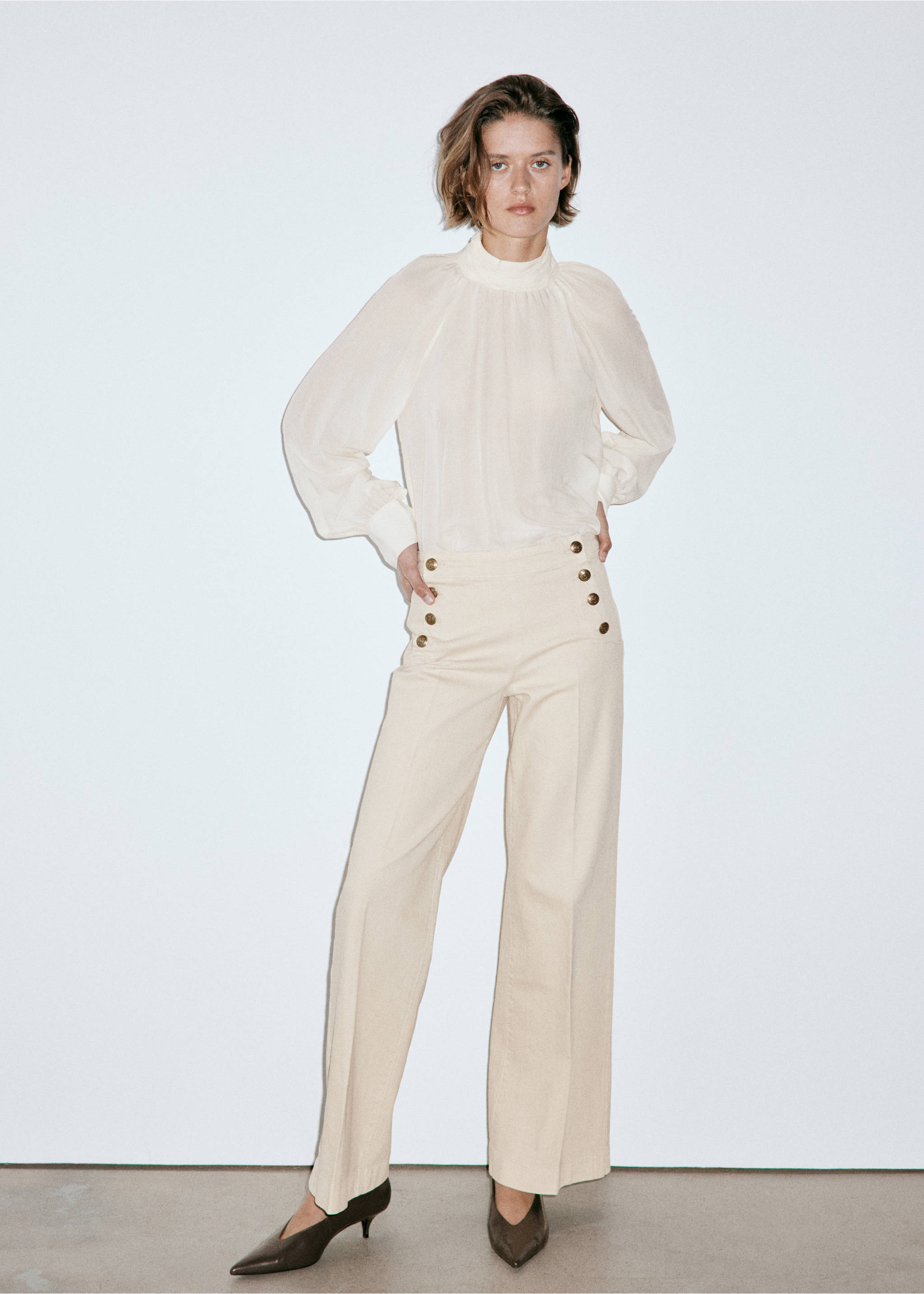 Wide-leg jeans with side buttons - General plane, Sand. Ref: 37074460-00.