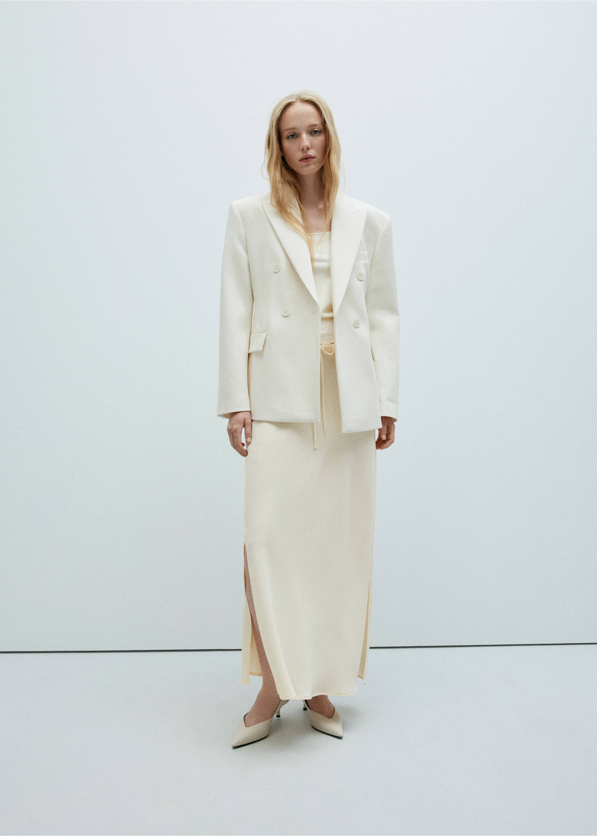 Elastic-waist skirt with slits - General plane, Ecru. Ref: 37074468-00.