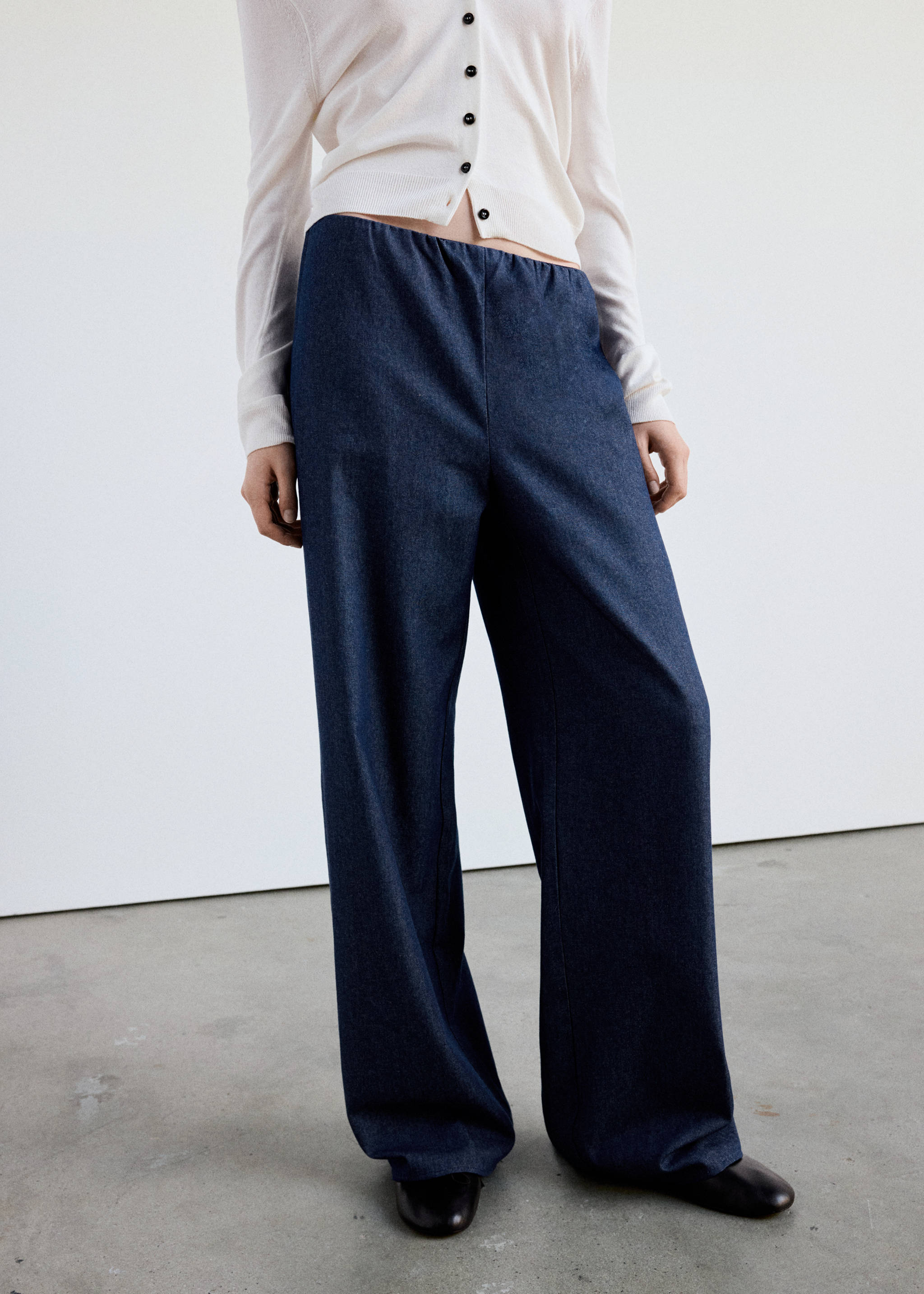 Satin straight-fit trousers - Medium plane