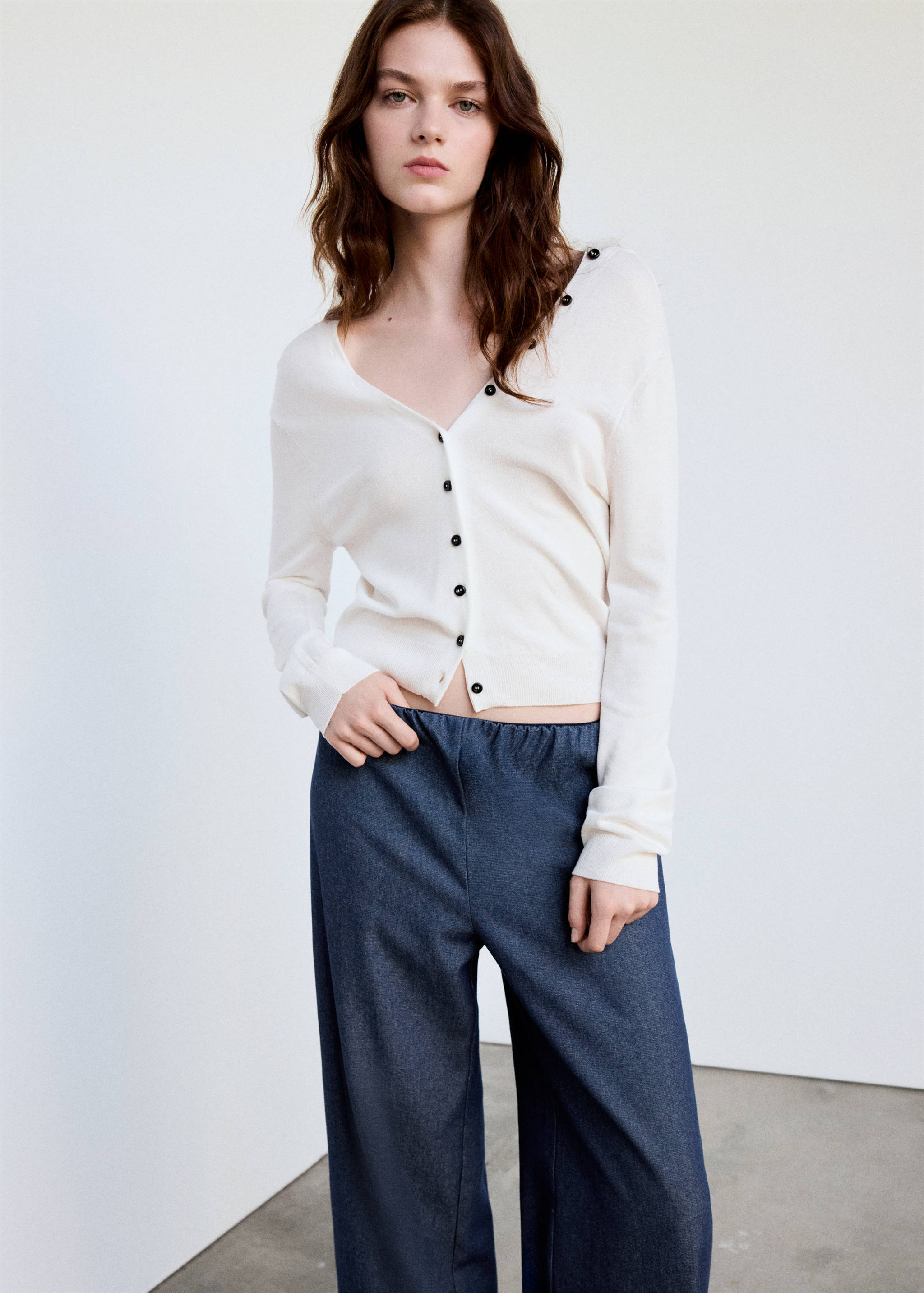 Satin straight-fit trousers - Details of the article 1