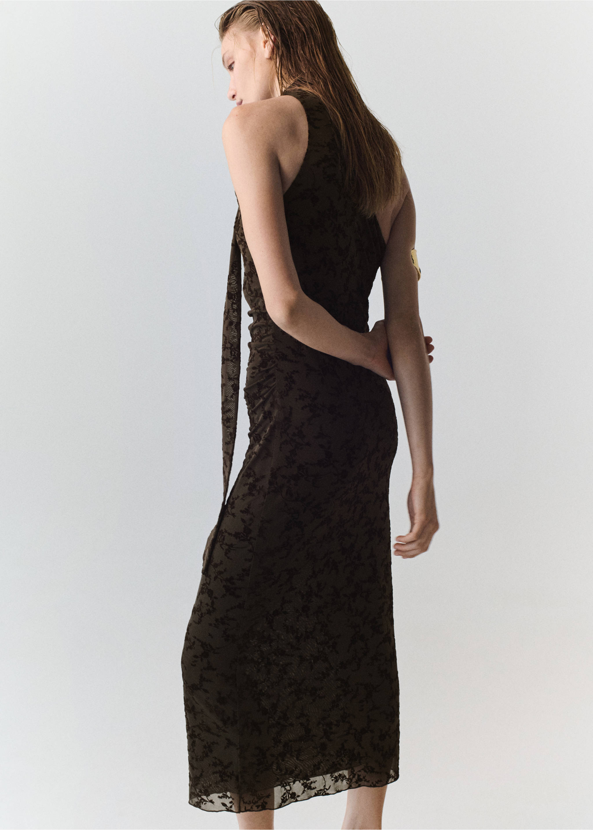 Devoré dress with tie detail - Reverse of the article, Brown. Ref: 37074473-00.
