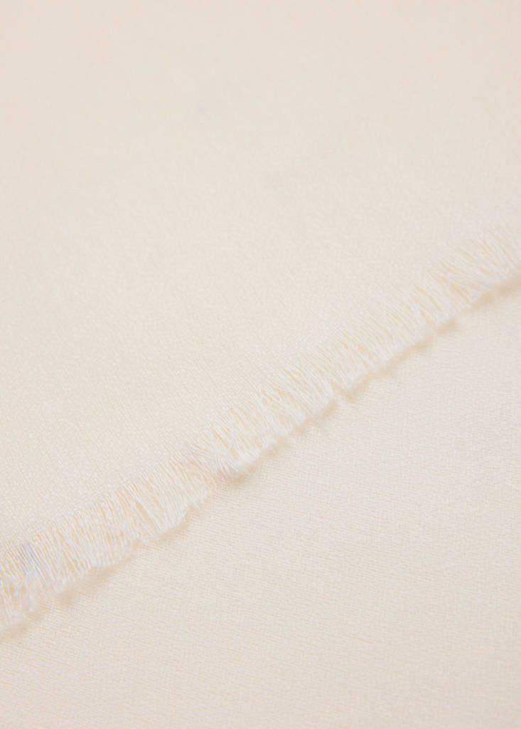 Frayed edge scarf — Ecru