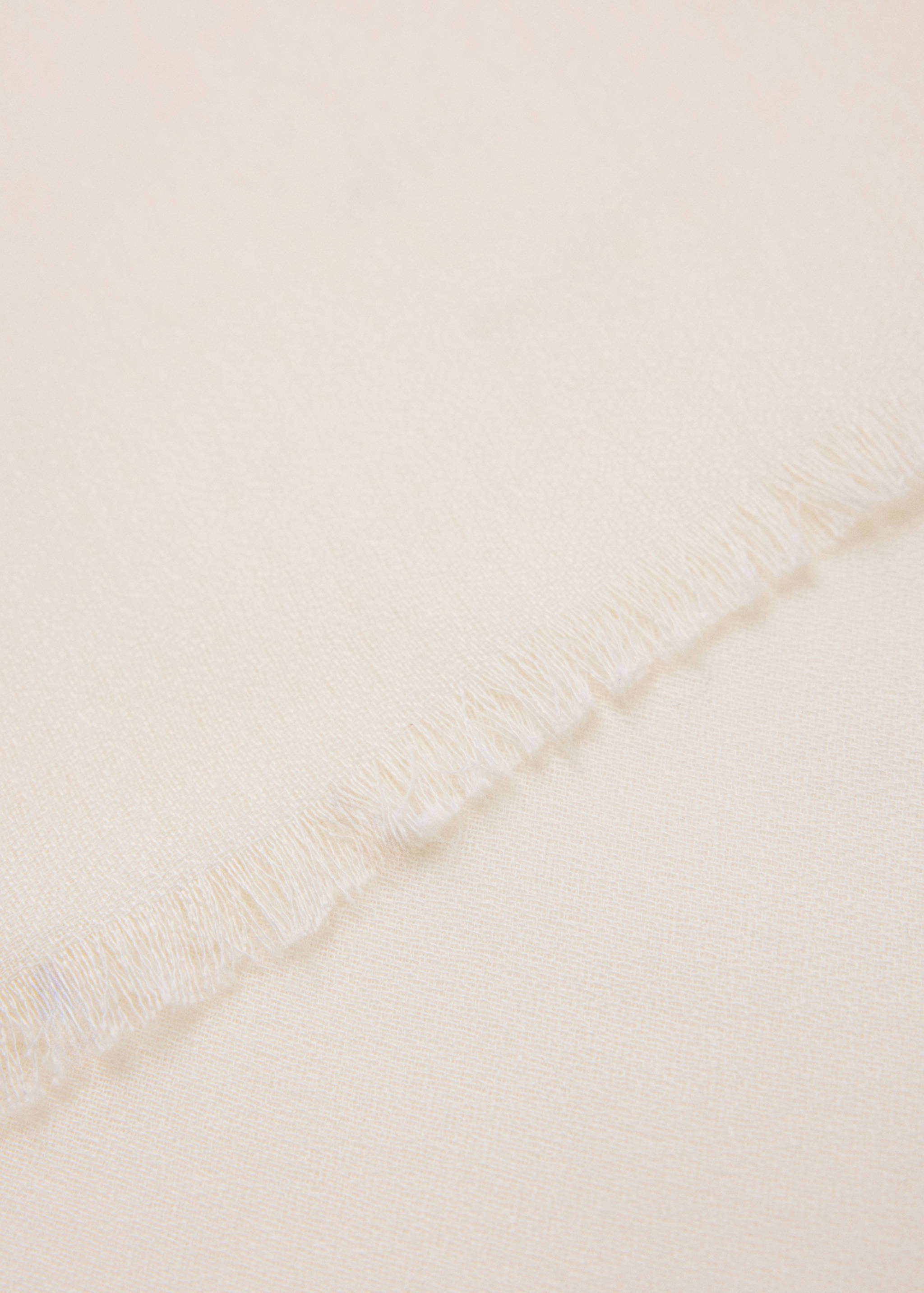 Frayed edge scarf - Details of the article 1