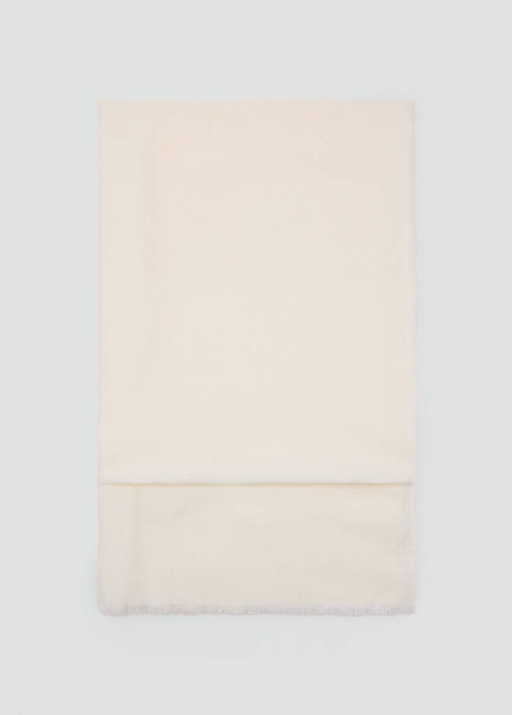 Frayed edge scarf — Ecru