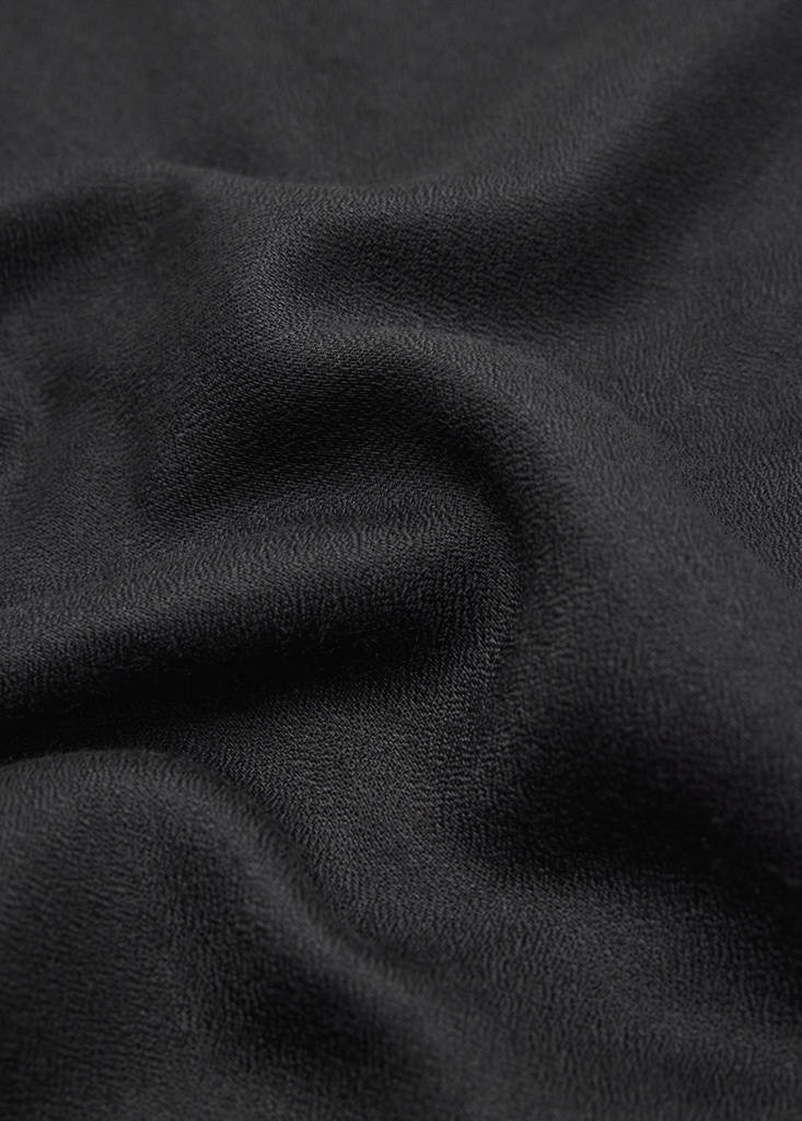 Frayed edge scarf — Black