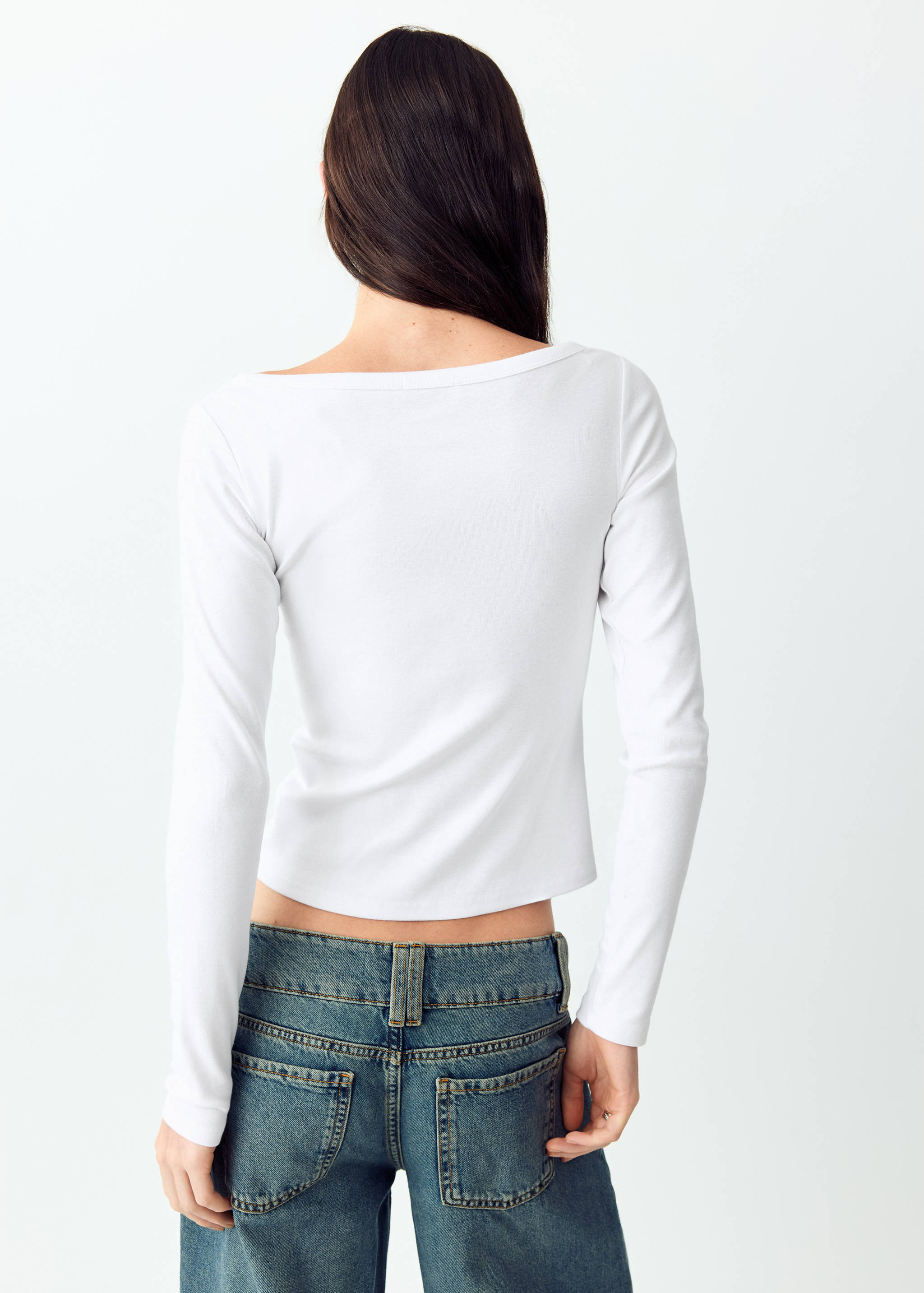Camiseta cuello barco tachuelas - Reverso del artículo
