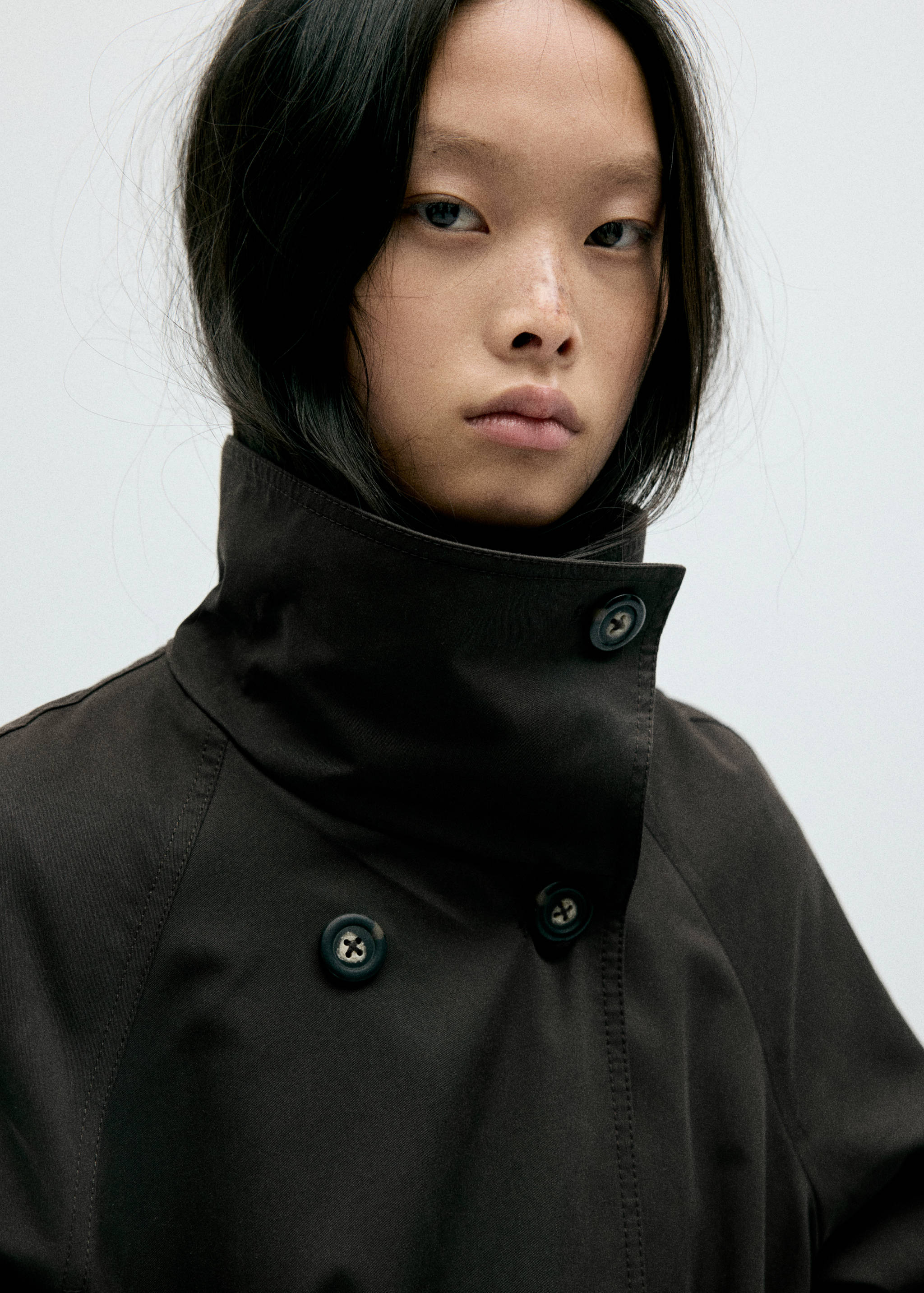 Long funnel neck belted trench coat - Details of the article 1