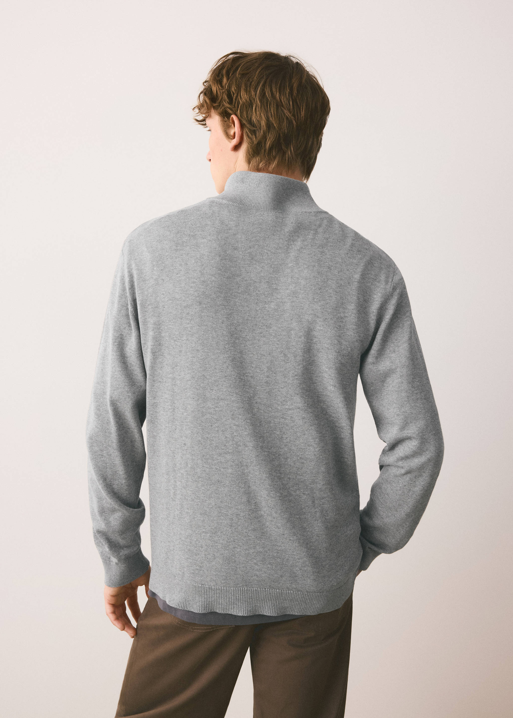 Perkins-neck sweater with zip - Reverse of the article