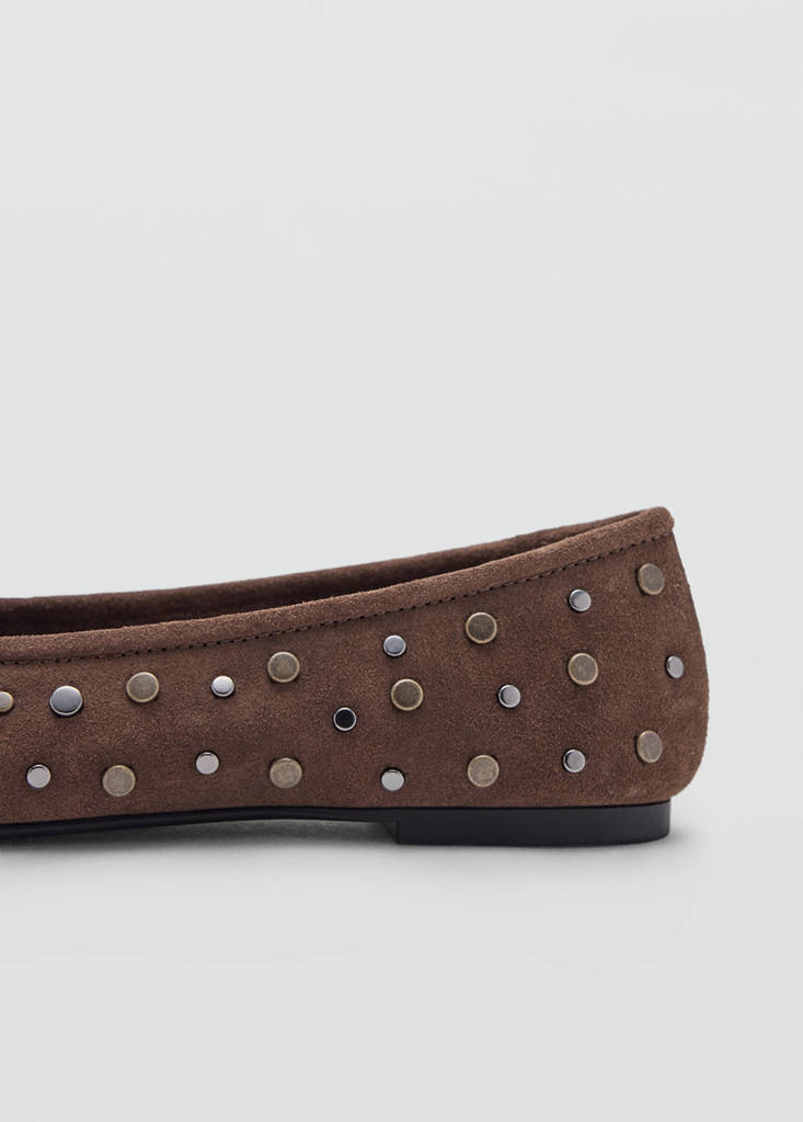 Studded leather ballet flats — Sand
