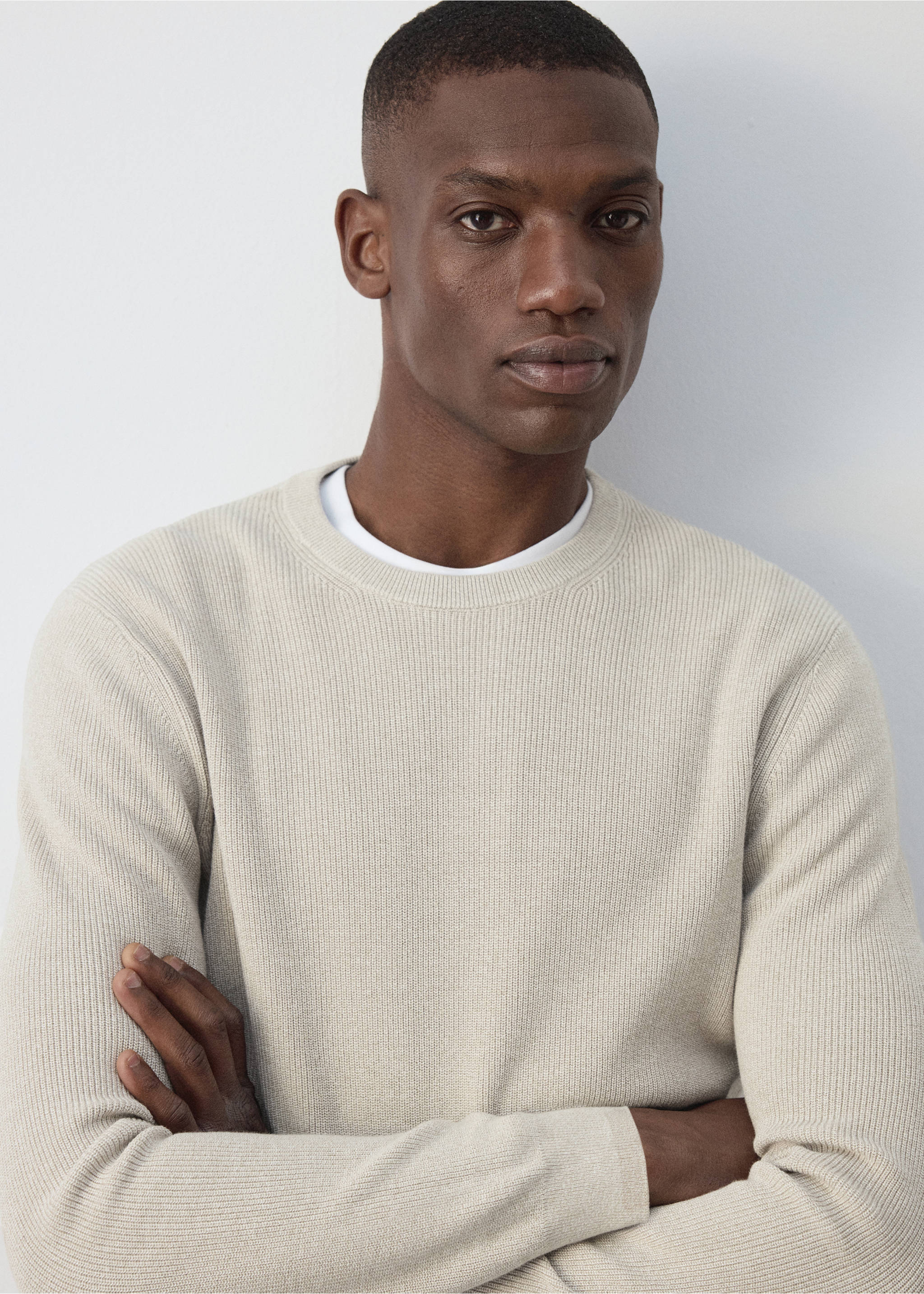 100% fine ribbed cotton sweater - Details of the article 1, Beige. Ref: 37075154-00.