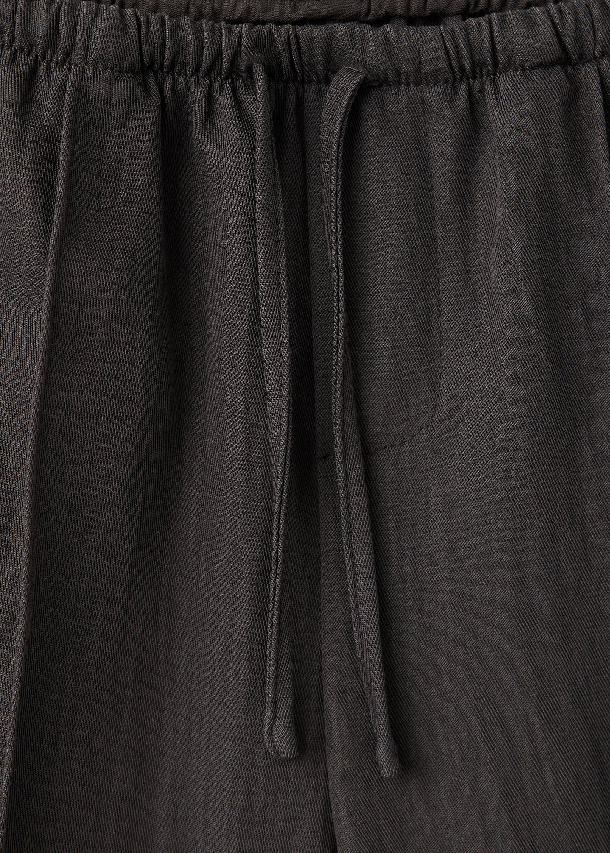 Straight-leg trousers with seam detail - Details of the article 8