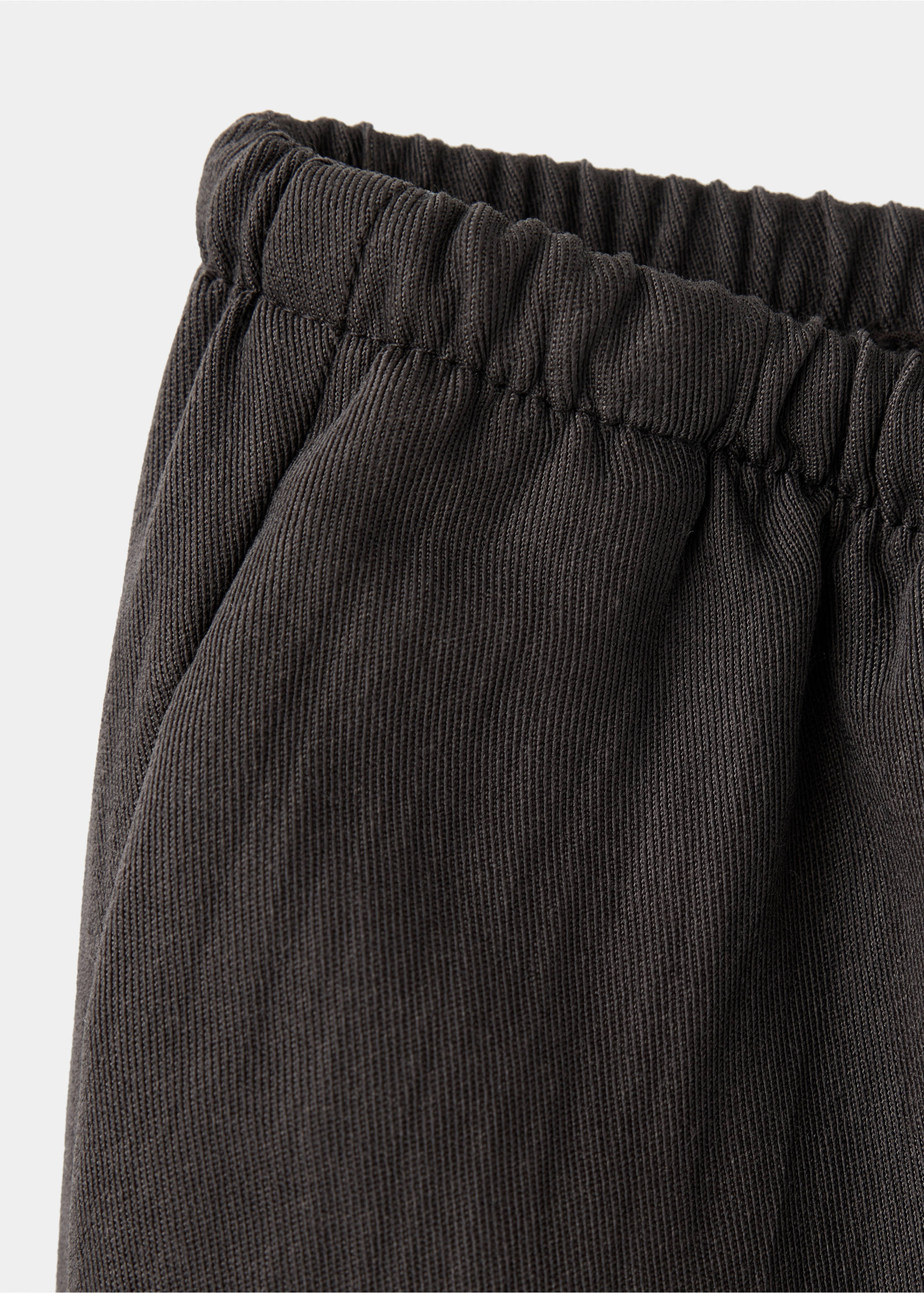 Straight-leg trousers with seam detail - Details of the article 0, Brown. Ref: 37075165-00.