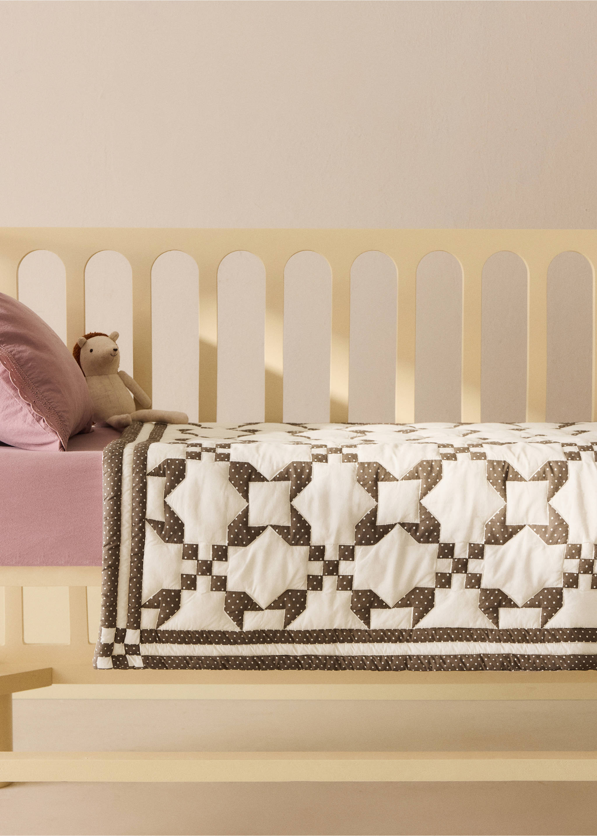 Cot quilt 100% cotton 55x85 - General plane, Khaki. Ref: 37075174-00.