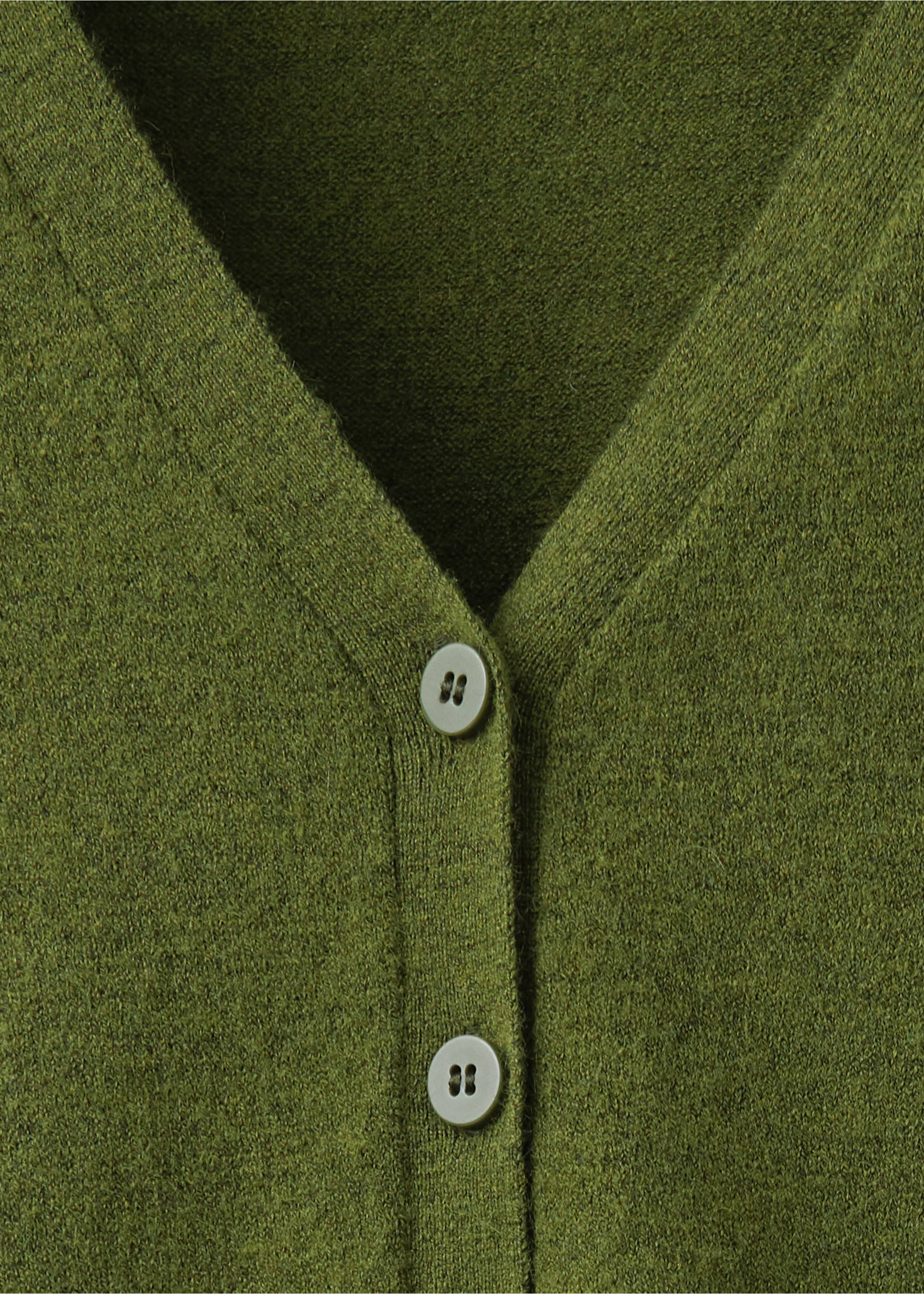 Cardigan cuello pico botones - Detalle del artículo 8, Oliva. Ref: 37075836-00.