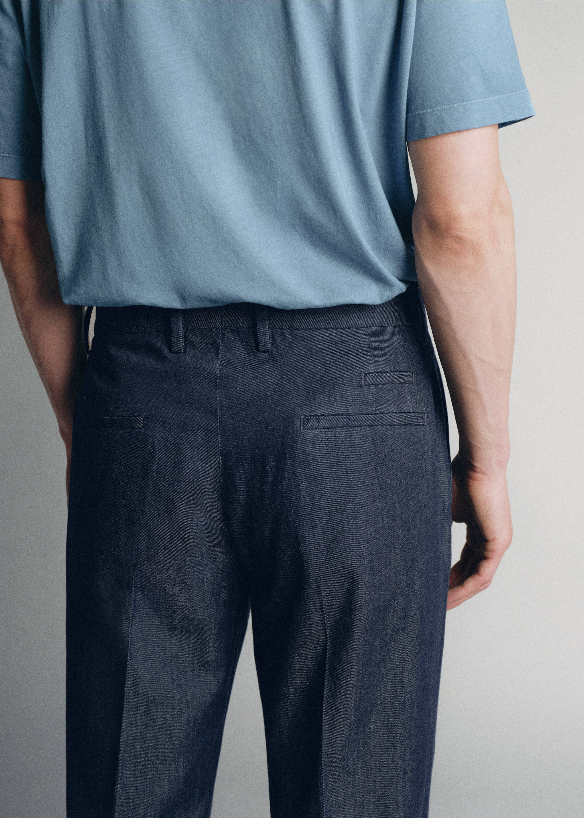 Italian cotton-lyocell jeans - Details of the article 4, Indigo Blue. Ref: 37075838-00.