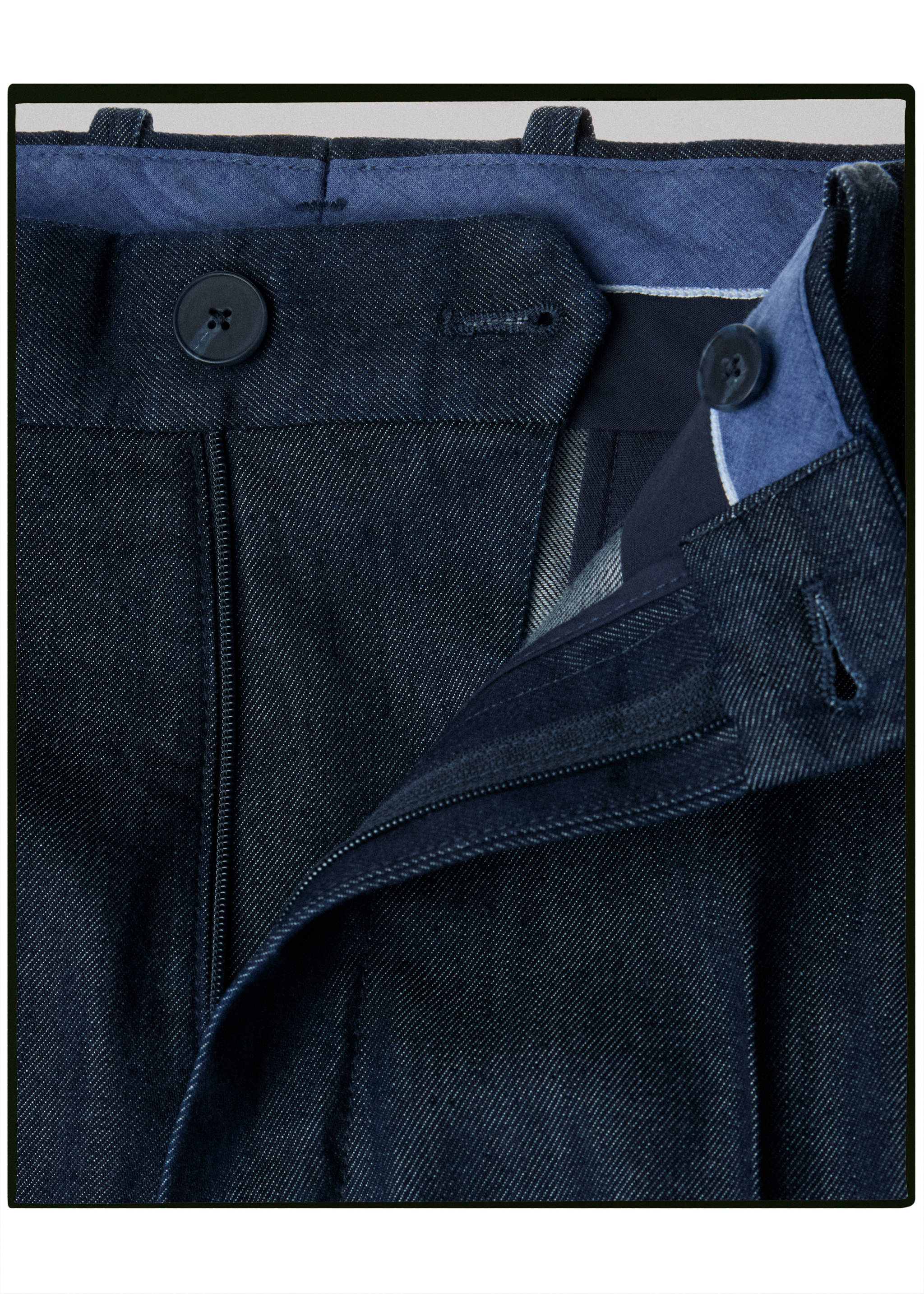 Italian cotton-lyocell jeans - Details of the article 8, Indigo Blue. Ref: 37075838-00.