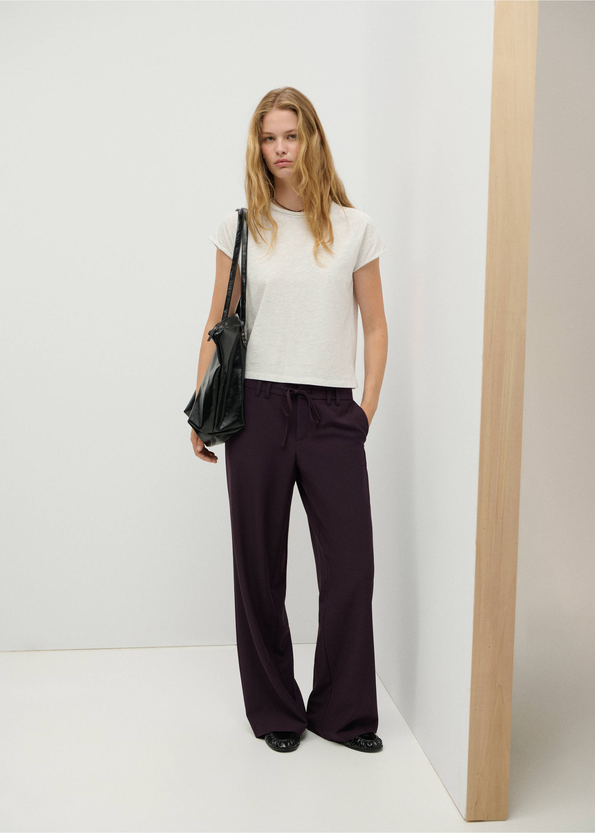 Straight-leg trousers with bow detail - General plane, Burgundy. Ref: 37075843-00.
