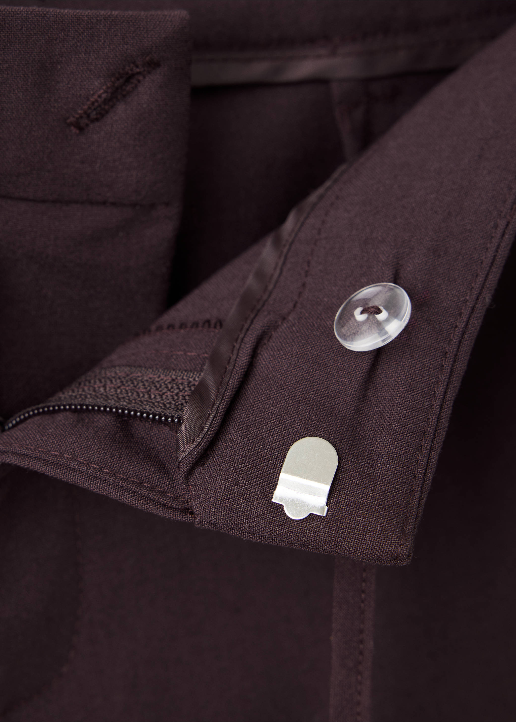 Pantalon droit détail nœud - Détail de l'article 0, Bordeaux. Ref: 37075843-00.