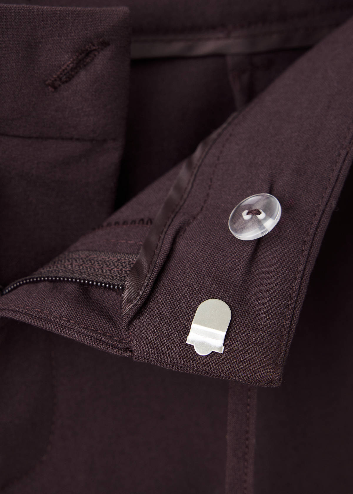 Straight-leg trousers with bow detail — Burgundy