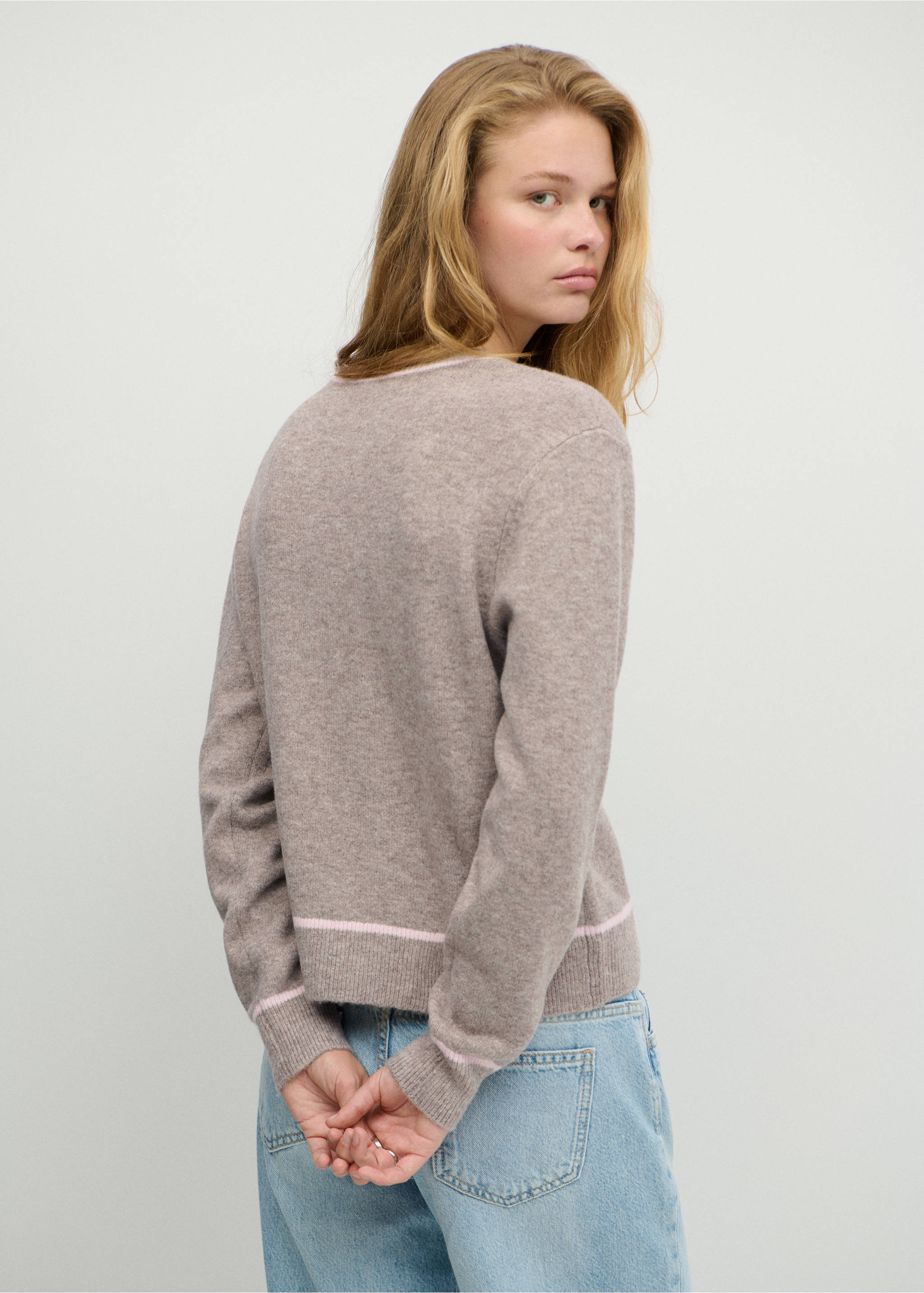 Jersey with contrasting detail - Reverse of the article, Medium Brown. Ref: 37075844-00.
