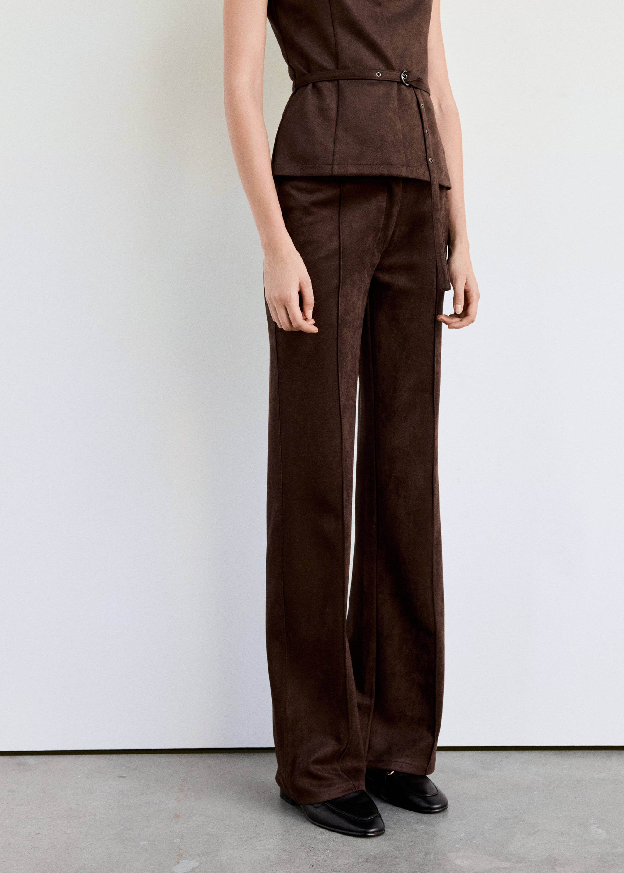 Fine-knit trousers with seams - Medium plane