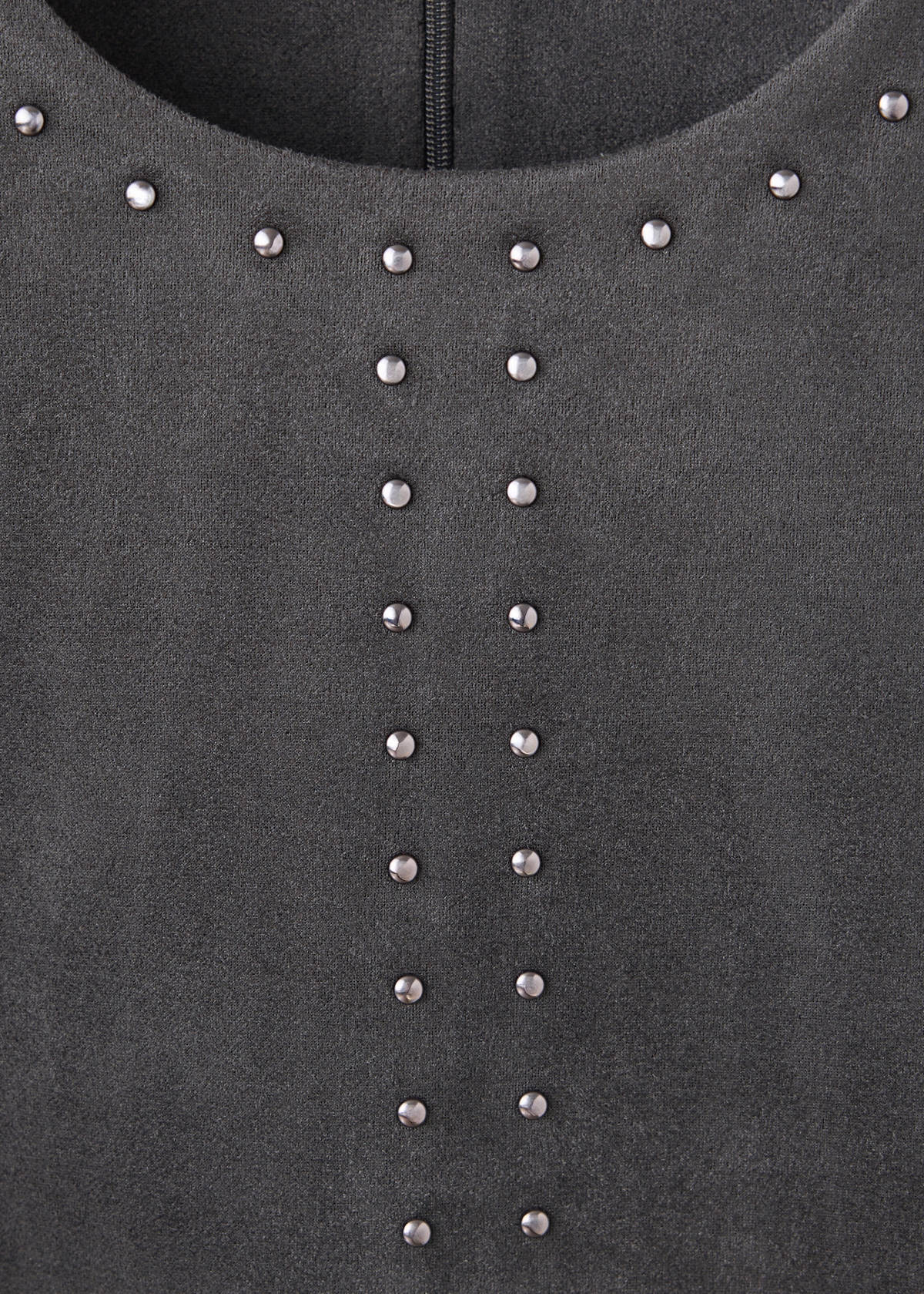 Straight studded top — Grey