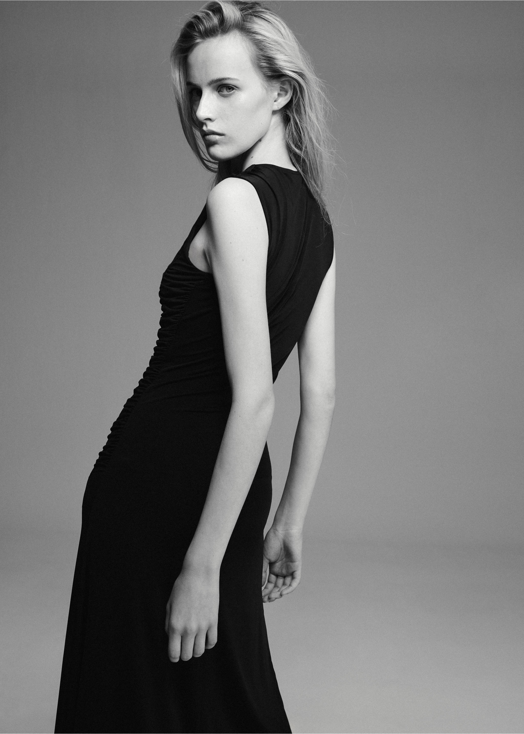 Long dress with draped details - Зворотна сторона товару, Чорний. Ref: 37075858-00.