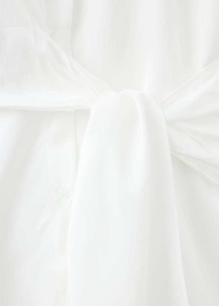 Straight-fit shirt with bow detail — Off White