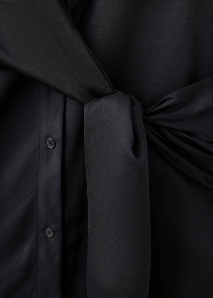 Straight-fit shirt with bow detail — Black