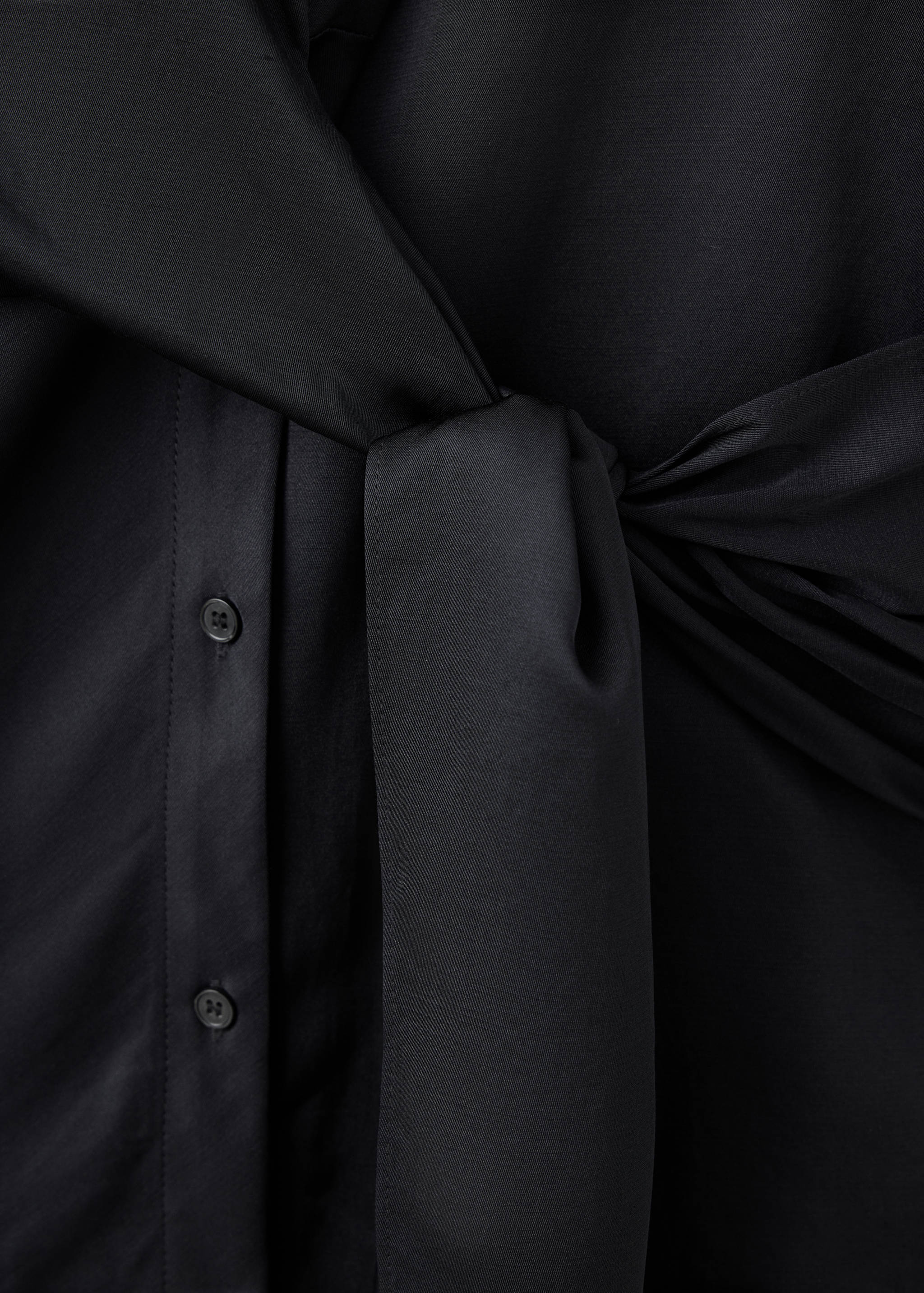 Chemise droite détail nœud - Détail de l'article 8
